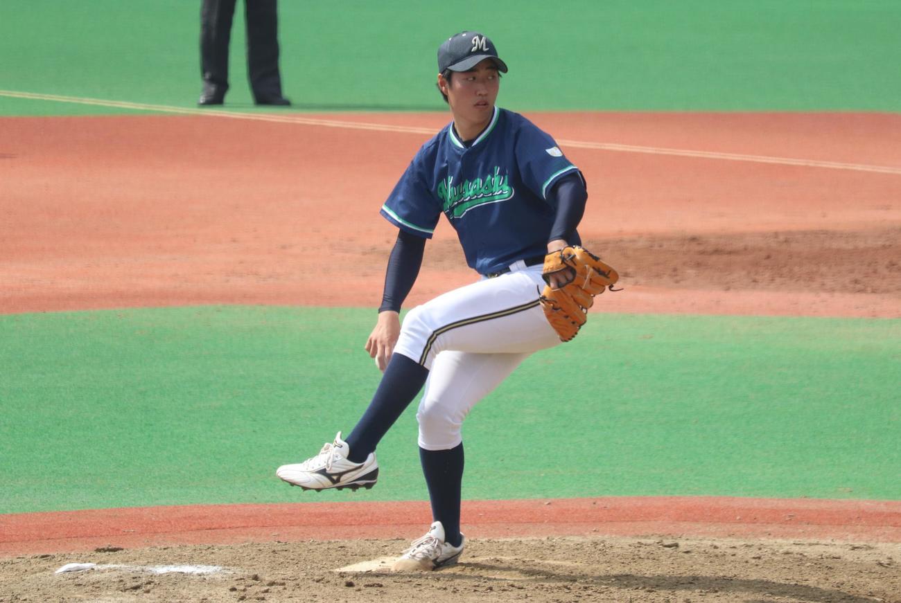 武蔵大対筑波大　武蔵大先発・田中啓斗投手（撮影・阿部泰斉）