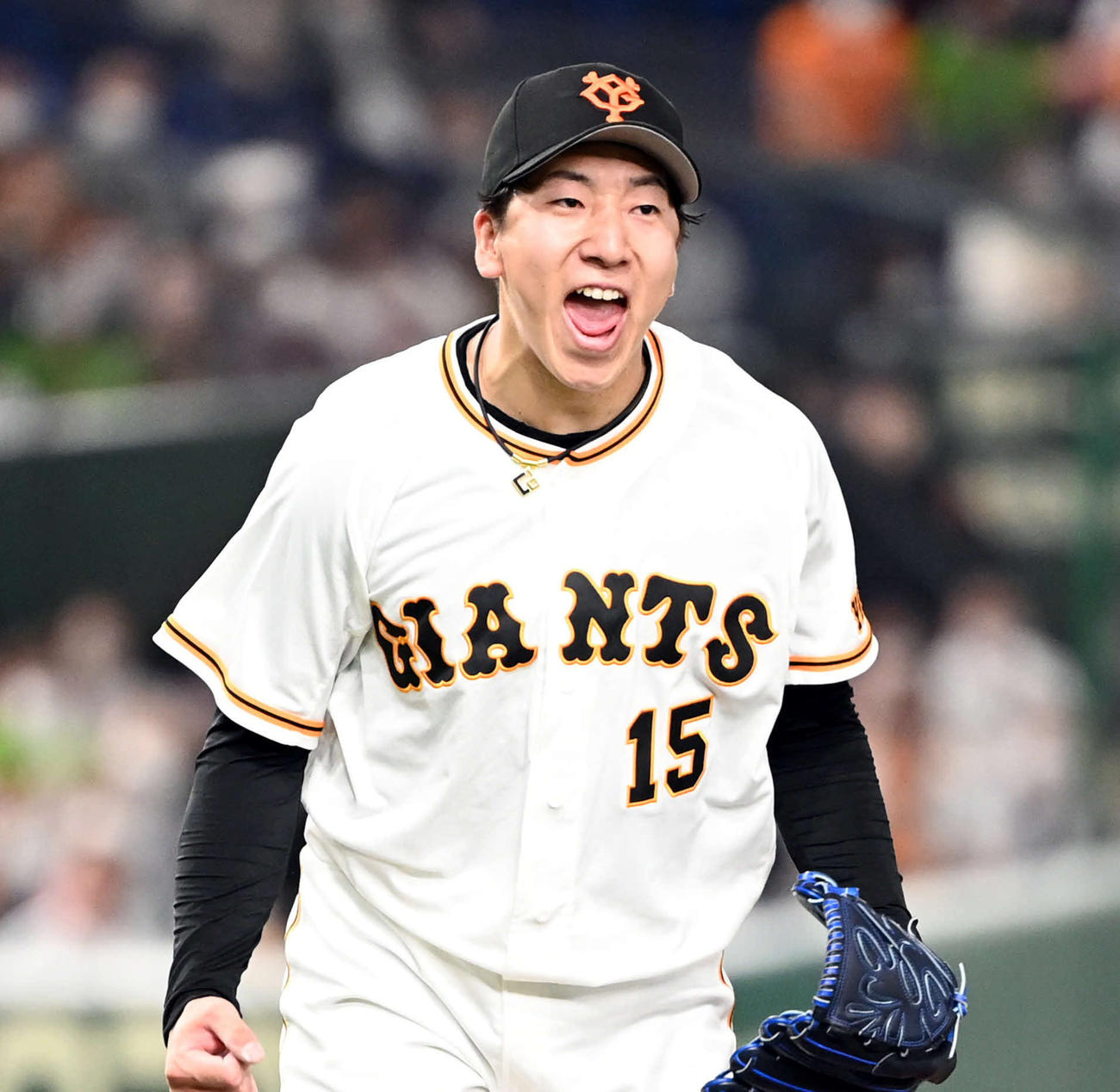 巨人対ヤクルト　雄たけびを上げる巨人大勢（撮影・たえ見朱実）