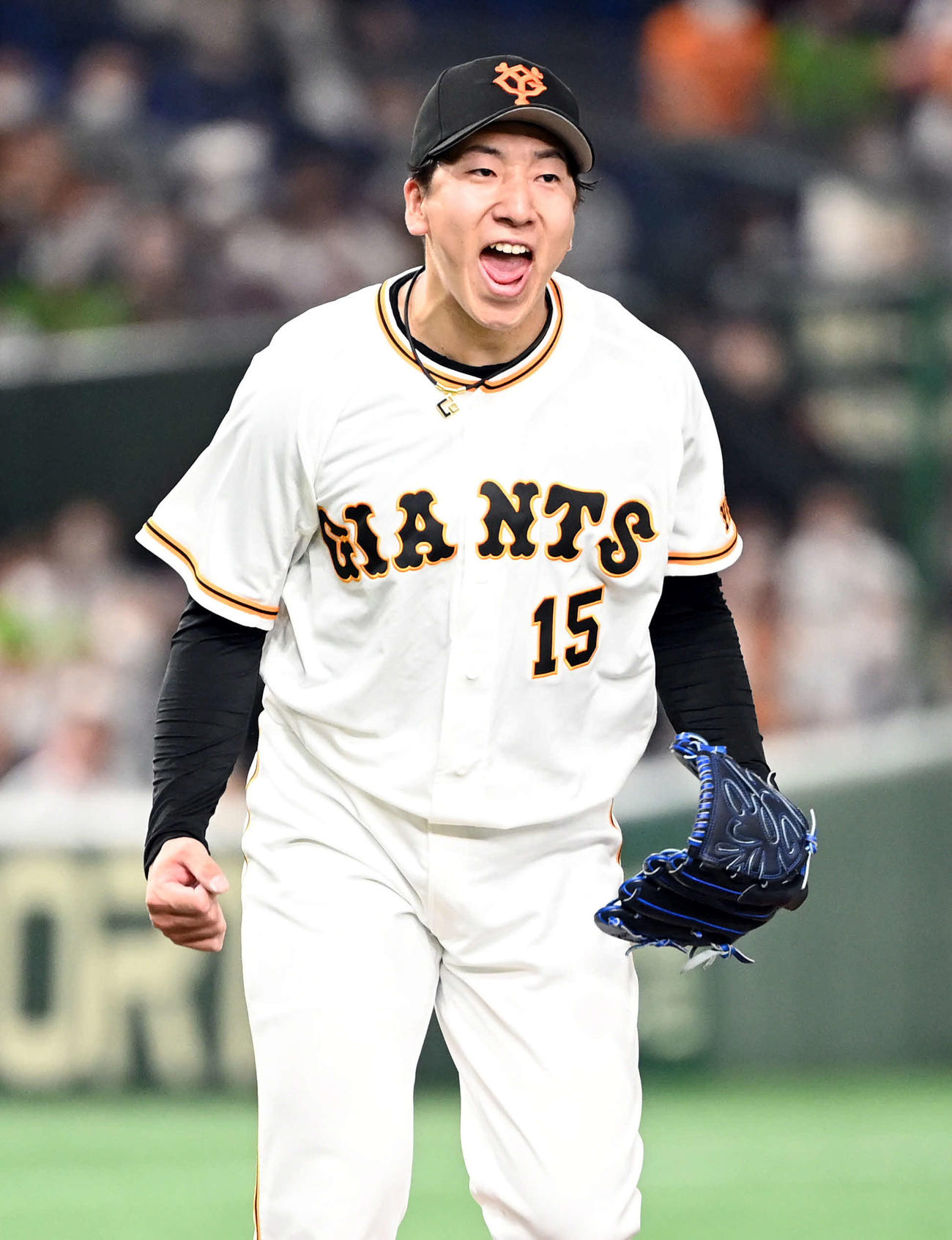 巨人対ヤクルト　雄たけびを上げる巨人大勢（撮影・たえ見朱実）