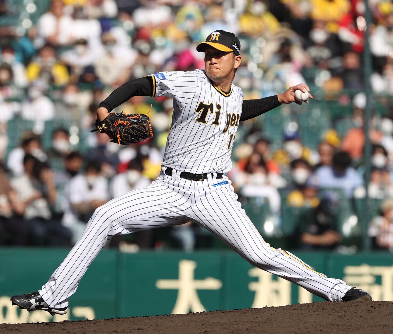 阪神対広島　阪神2番手で登板する岩貞（撮影・上田博志）