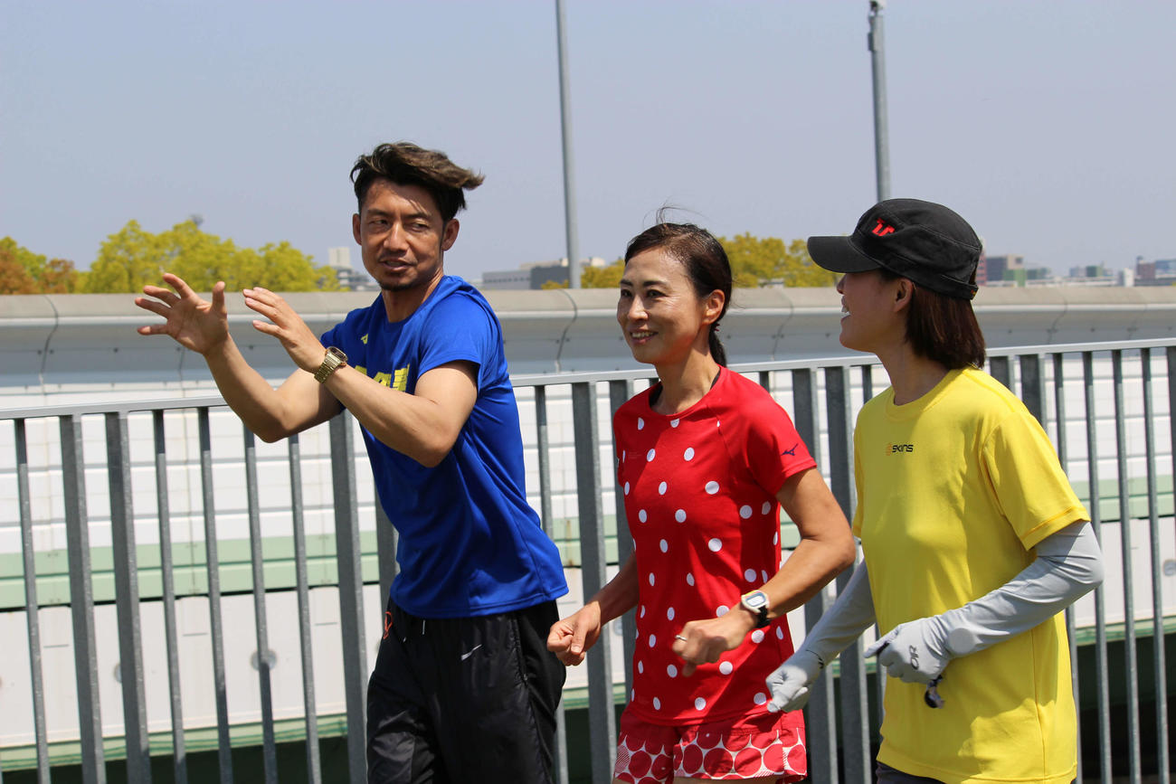 日刊スポーツ評論家の鳥谷敬氏は10日、大阪市内で「関西チャレンジRUN」に参加した（撮影・佐井陽介）