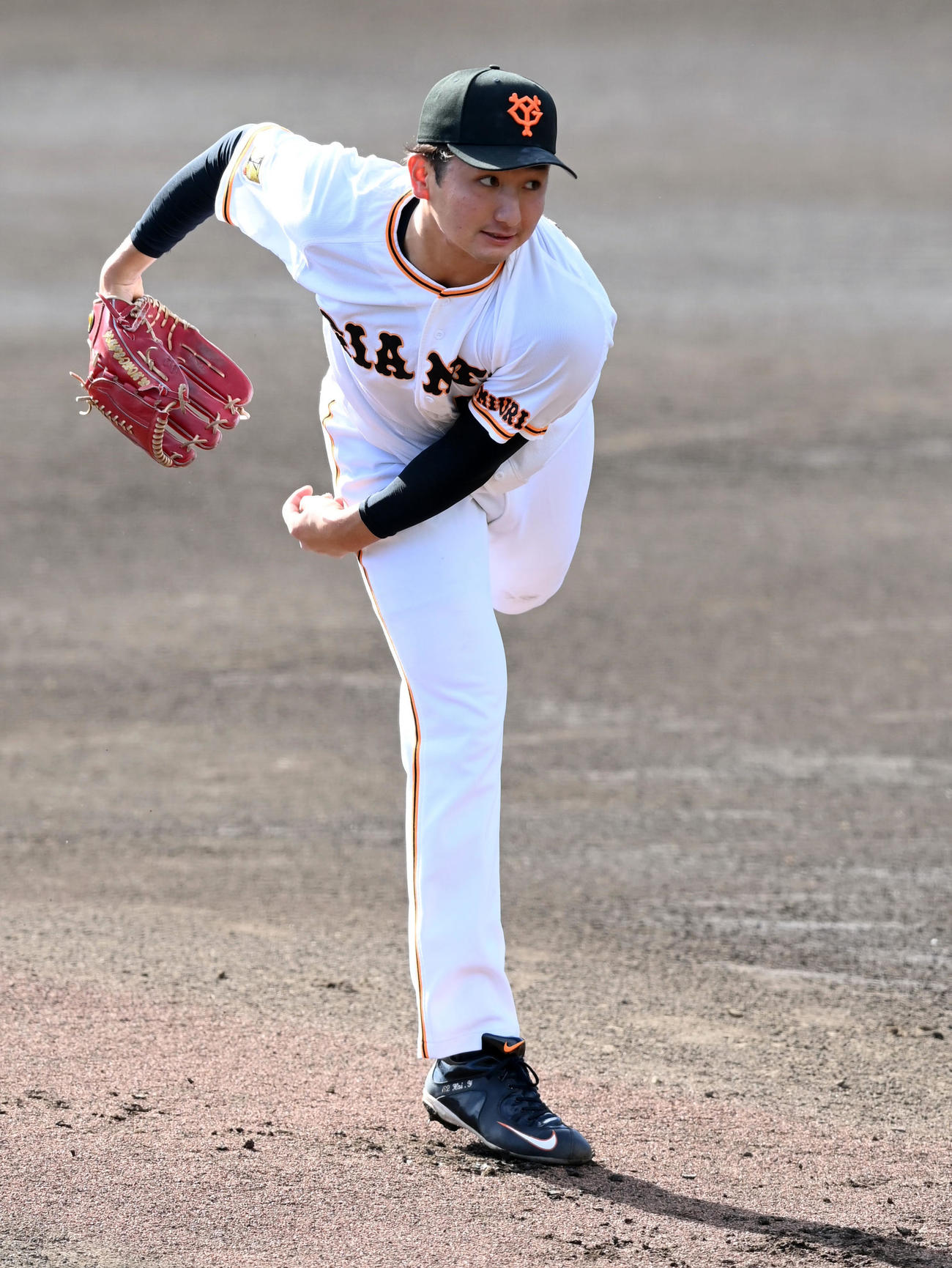 巨人横川凱（2021年11月23日撮影）