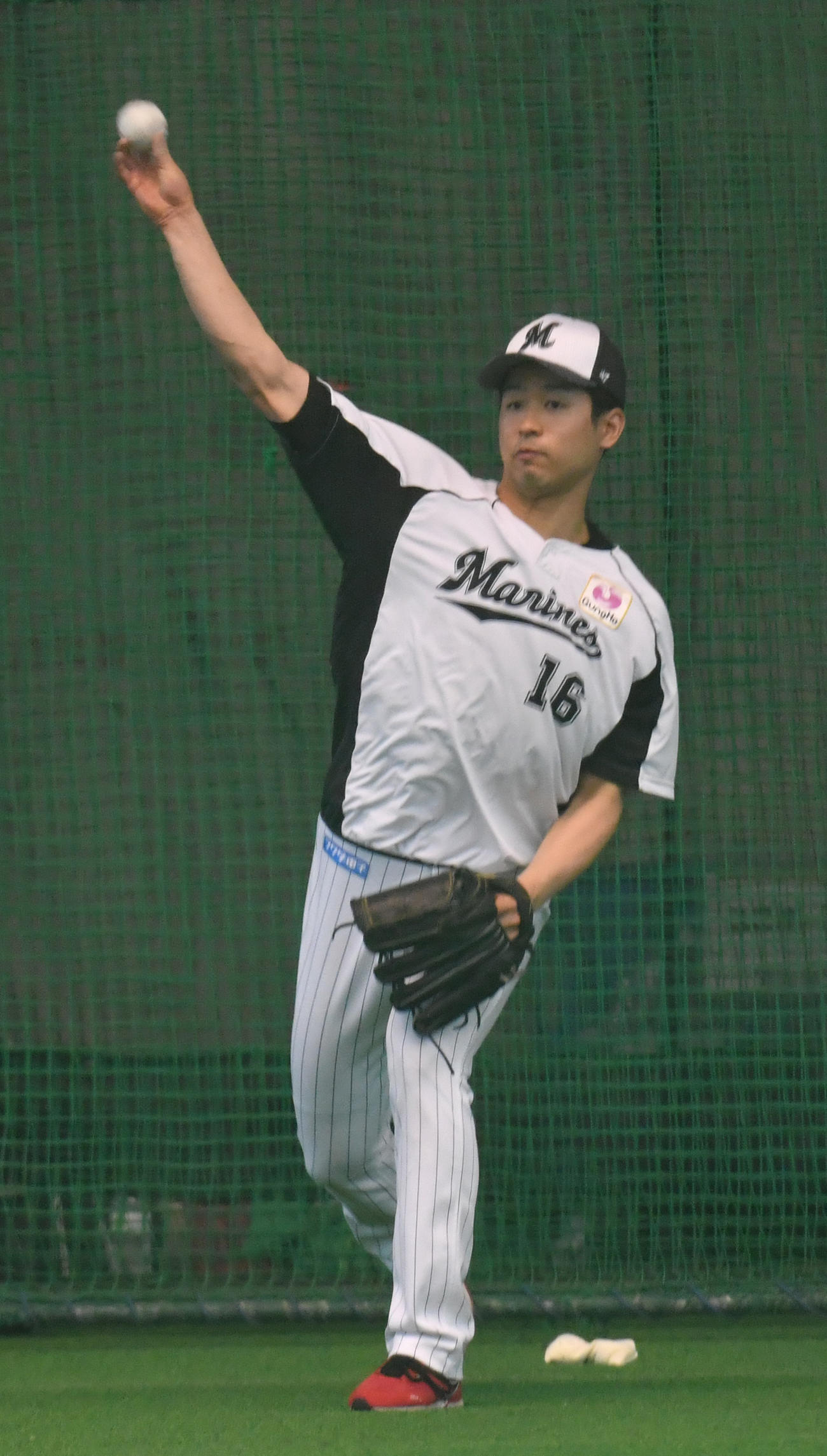 ロッテ種市篤暉（2022年2月12日撮影）