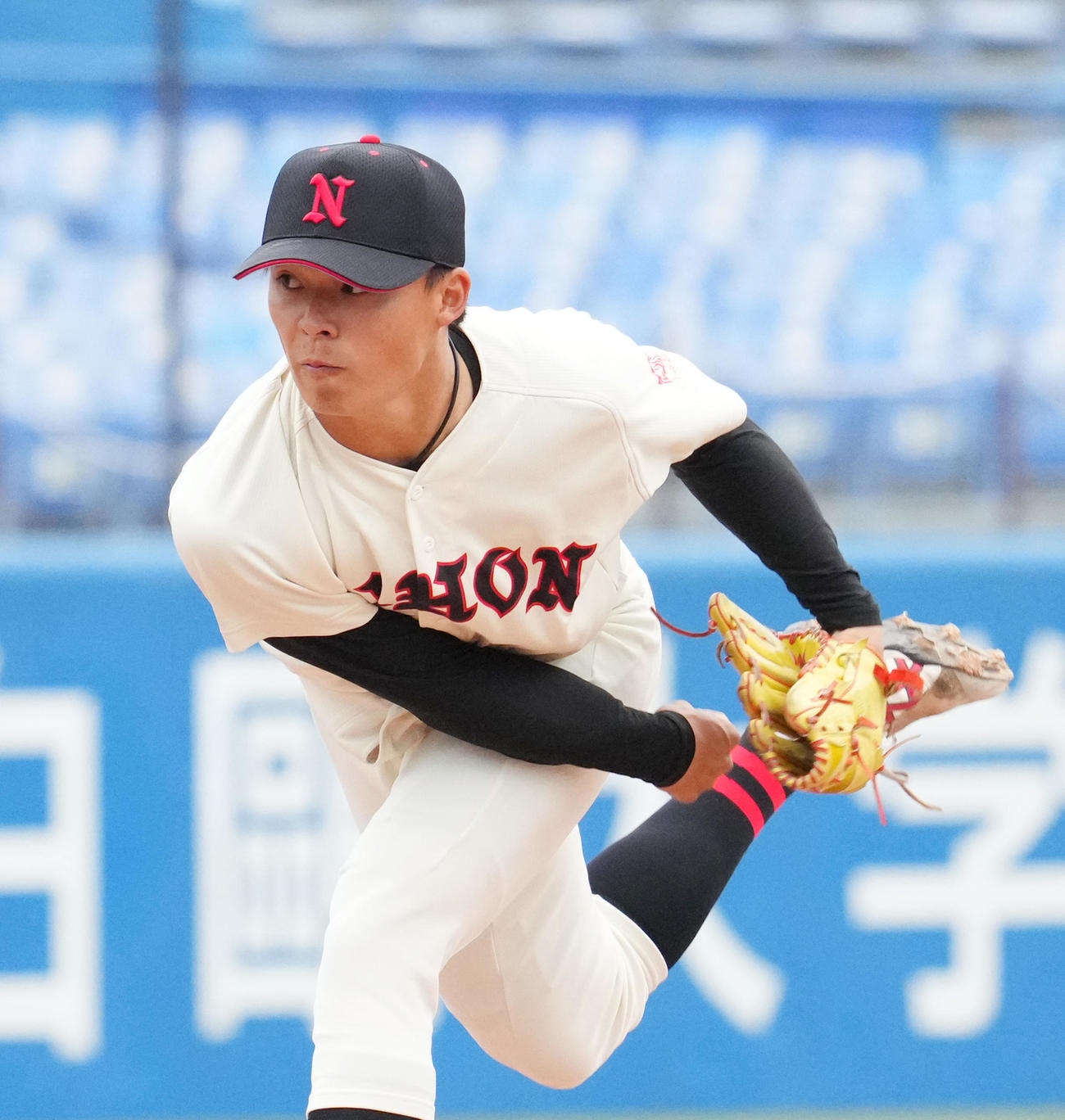 日大対駒大　日大先発の岸川（撮影・菅敏）