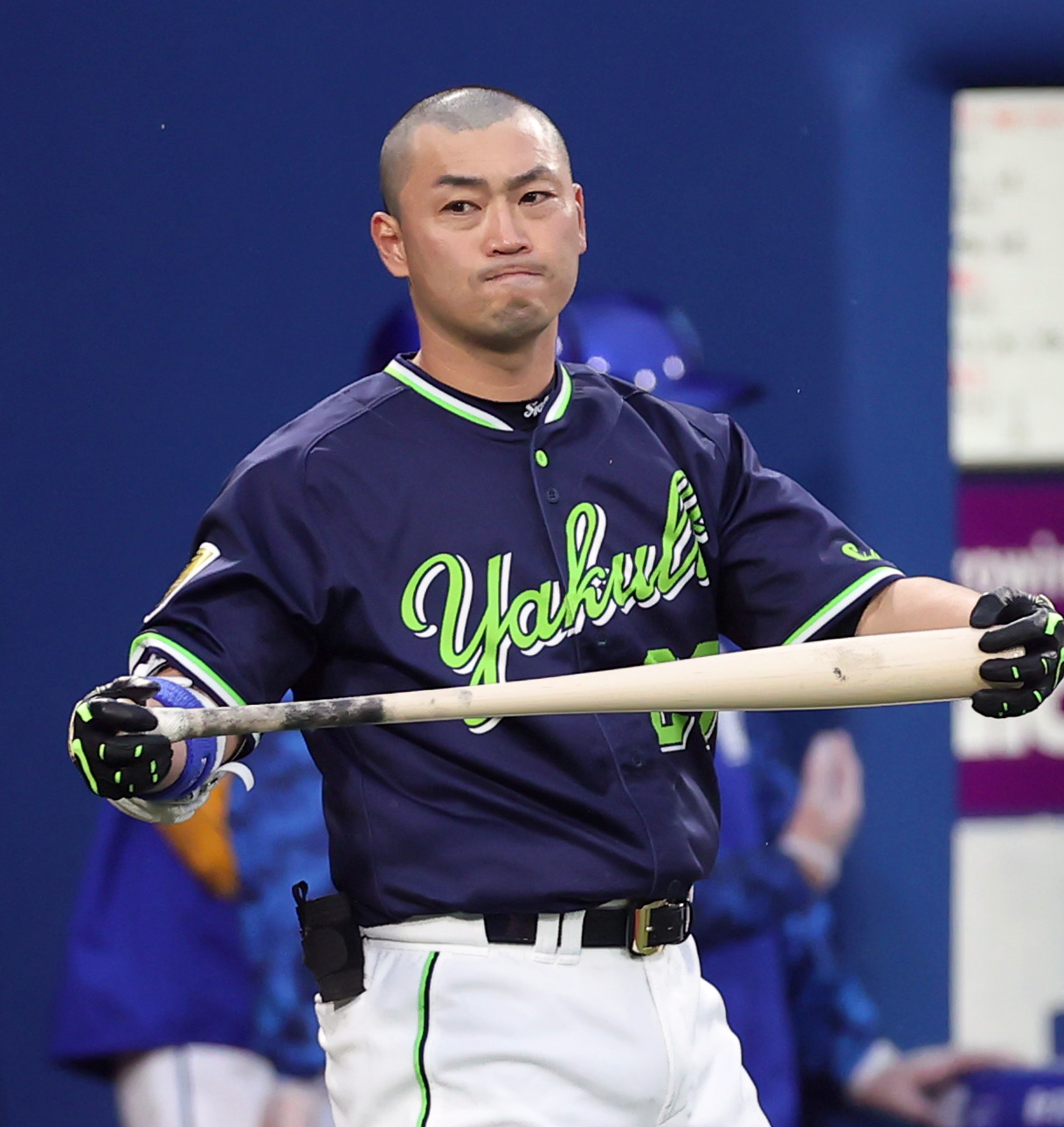 DeNA対ヤクルト　丸刈りで試合に臨むヤクルト青木（撮影・野上伸悟）