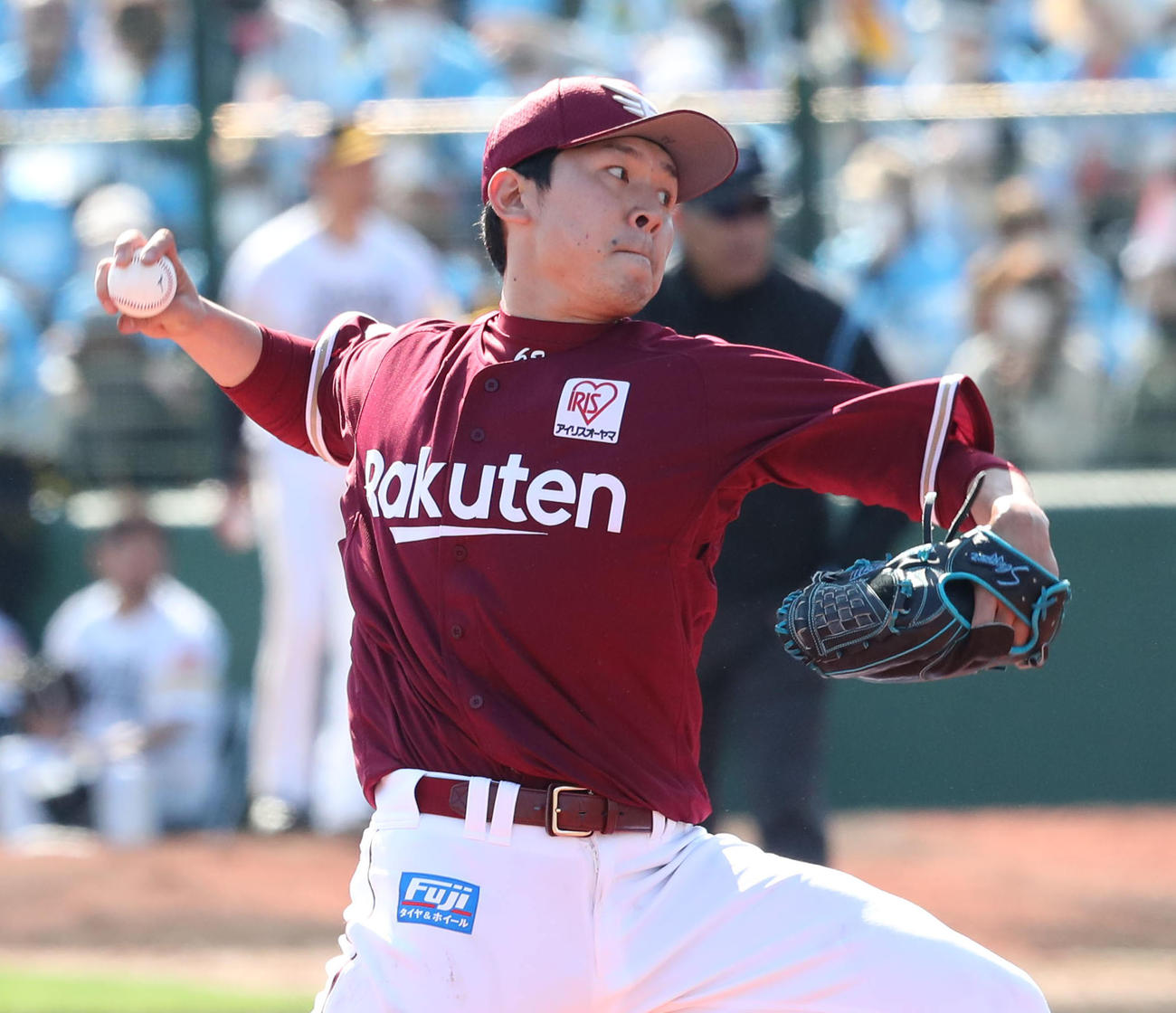 ソフトバンク対楽天　2番手として登板した西口（撮影・梅根麻紀）