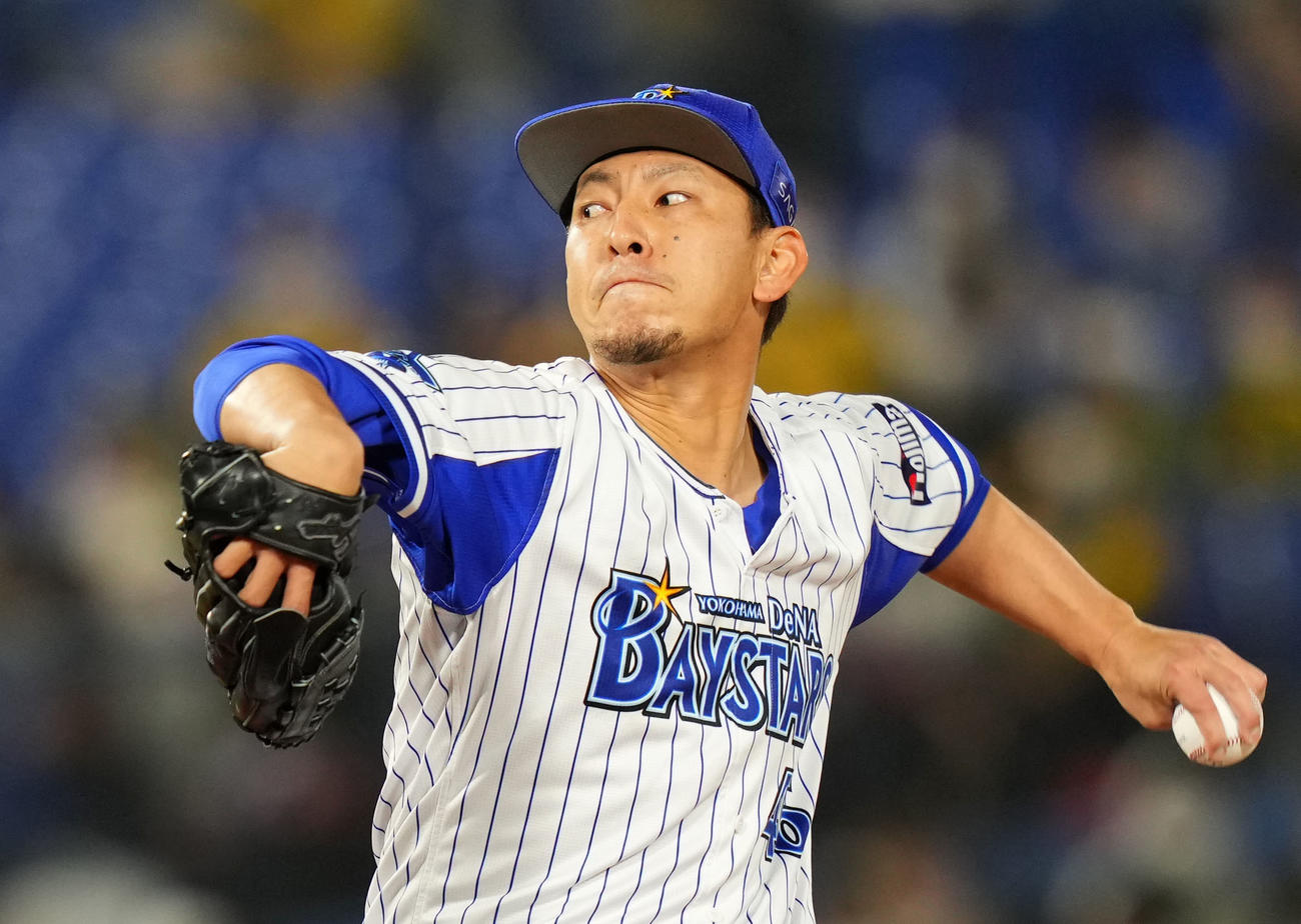 DeNA対阪神　5回表から登板したDeNA田中健（撮影・横山健太）