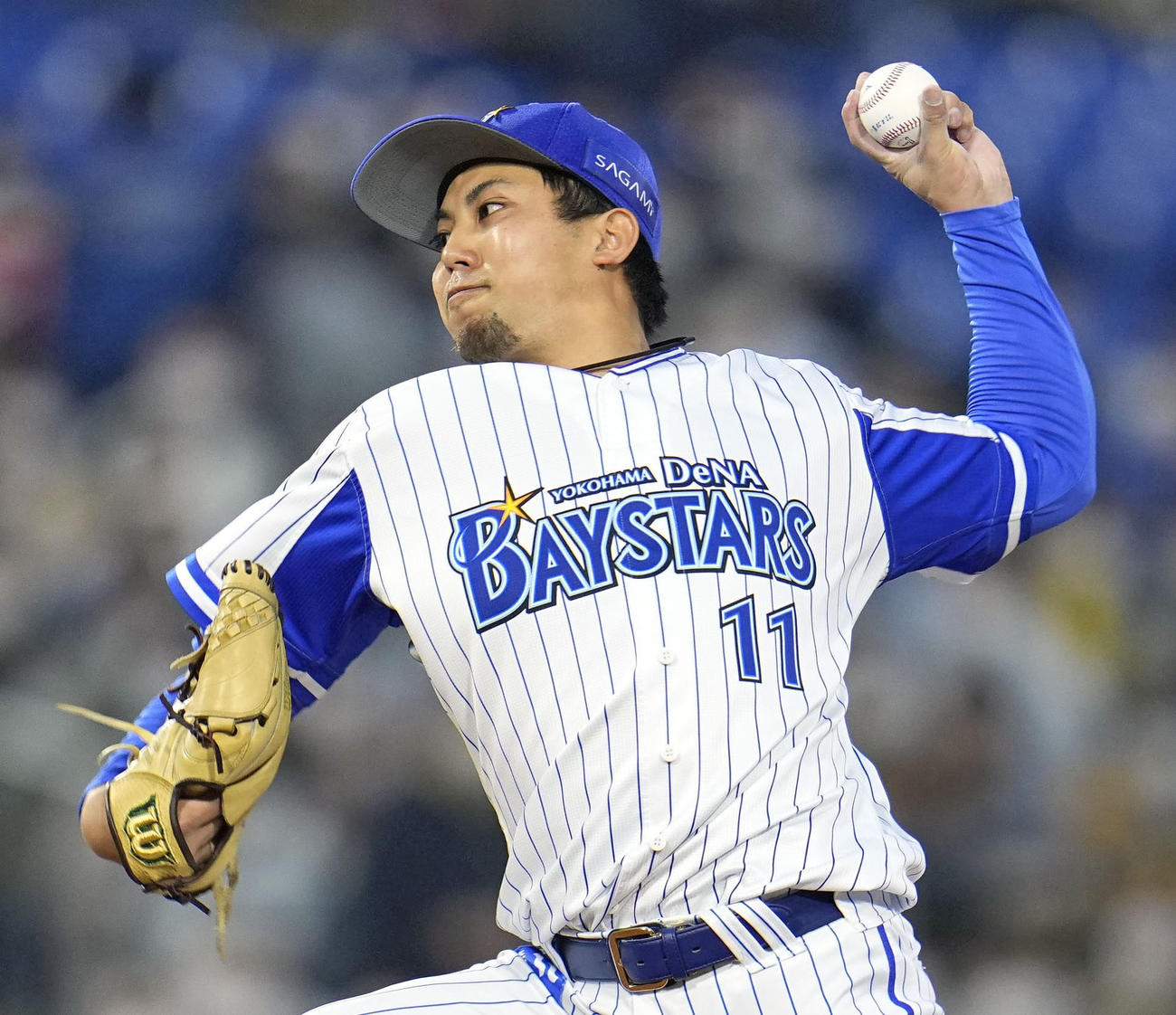 阪神戦、力投する先発のDeNA東（共同）