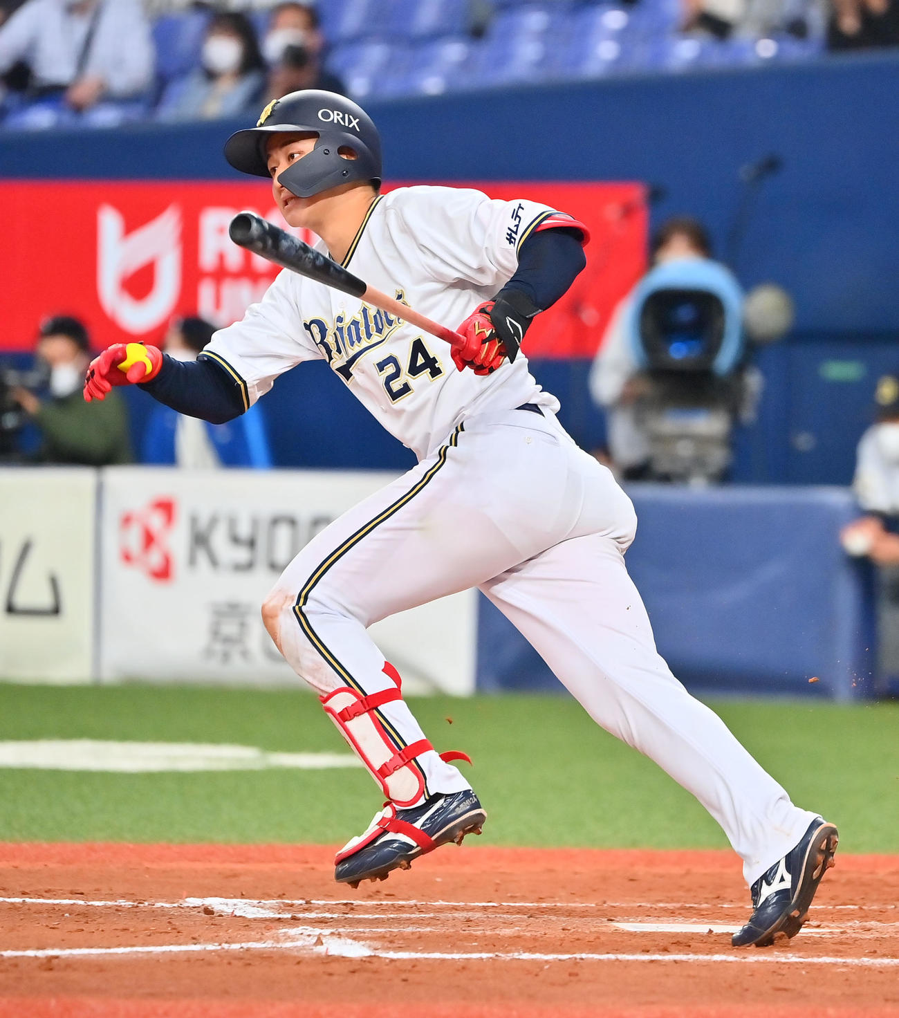 オリックス対ソフトバンク　11回裏オリックス2死二塁、左前にサヨナラ打を放つ紅林（撮影・和賀正仁）
