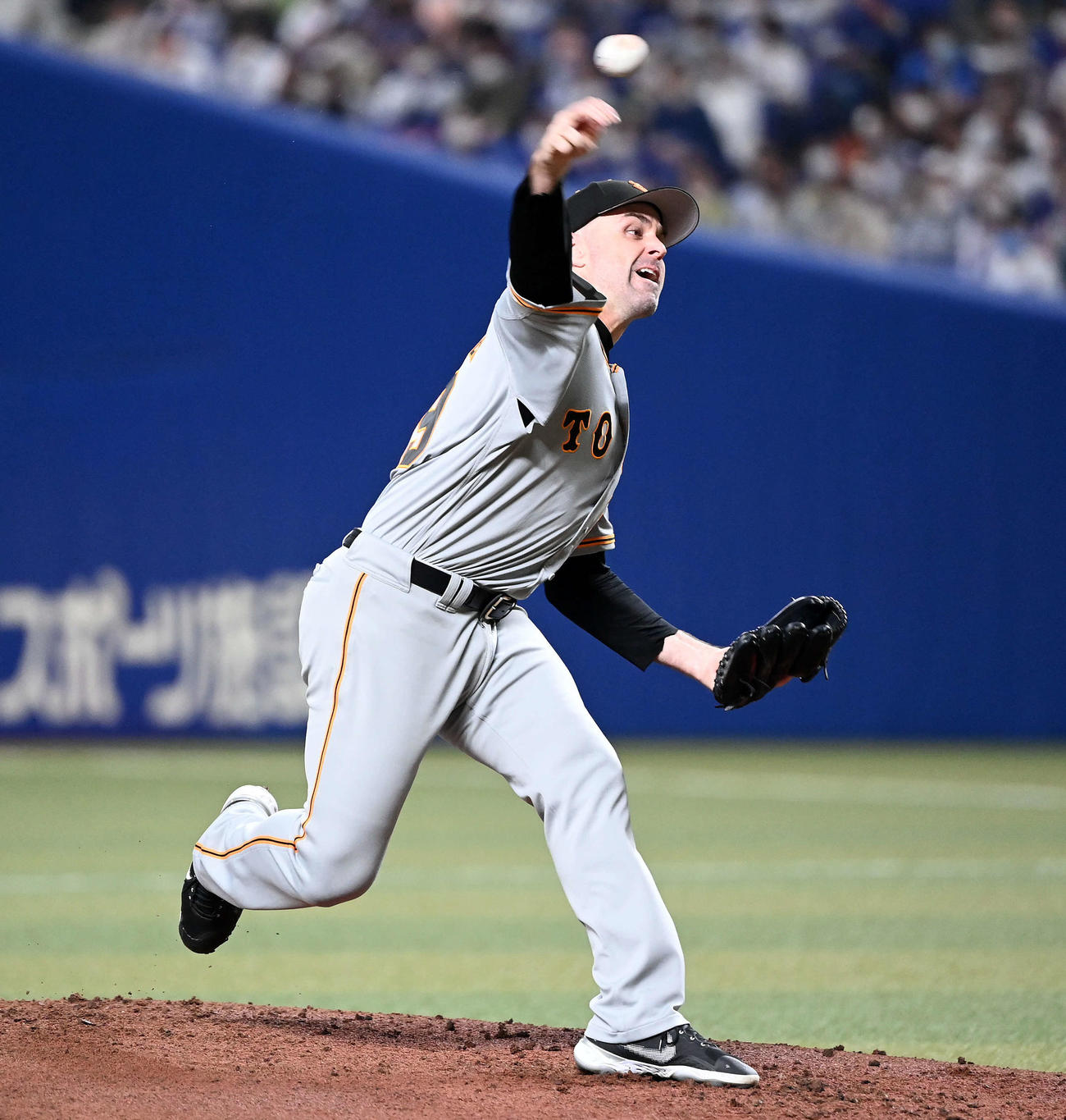 中日対巨人　巨人の先発シューメーカー（撮影・たえ見朱実）