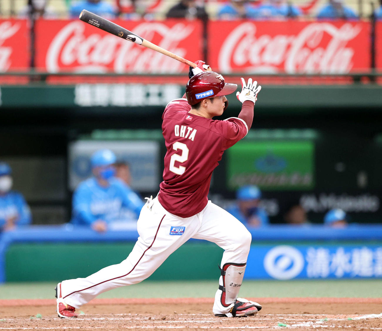 西武対楽天　8回表楽天2死、太田は左越えソロ本塁打を放つ（撮影・浅見桂子）