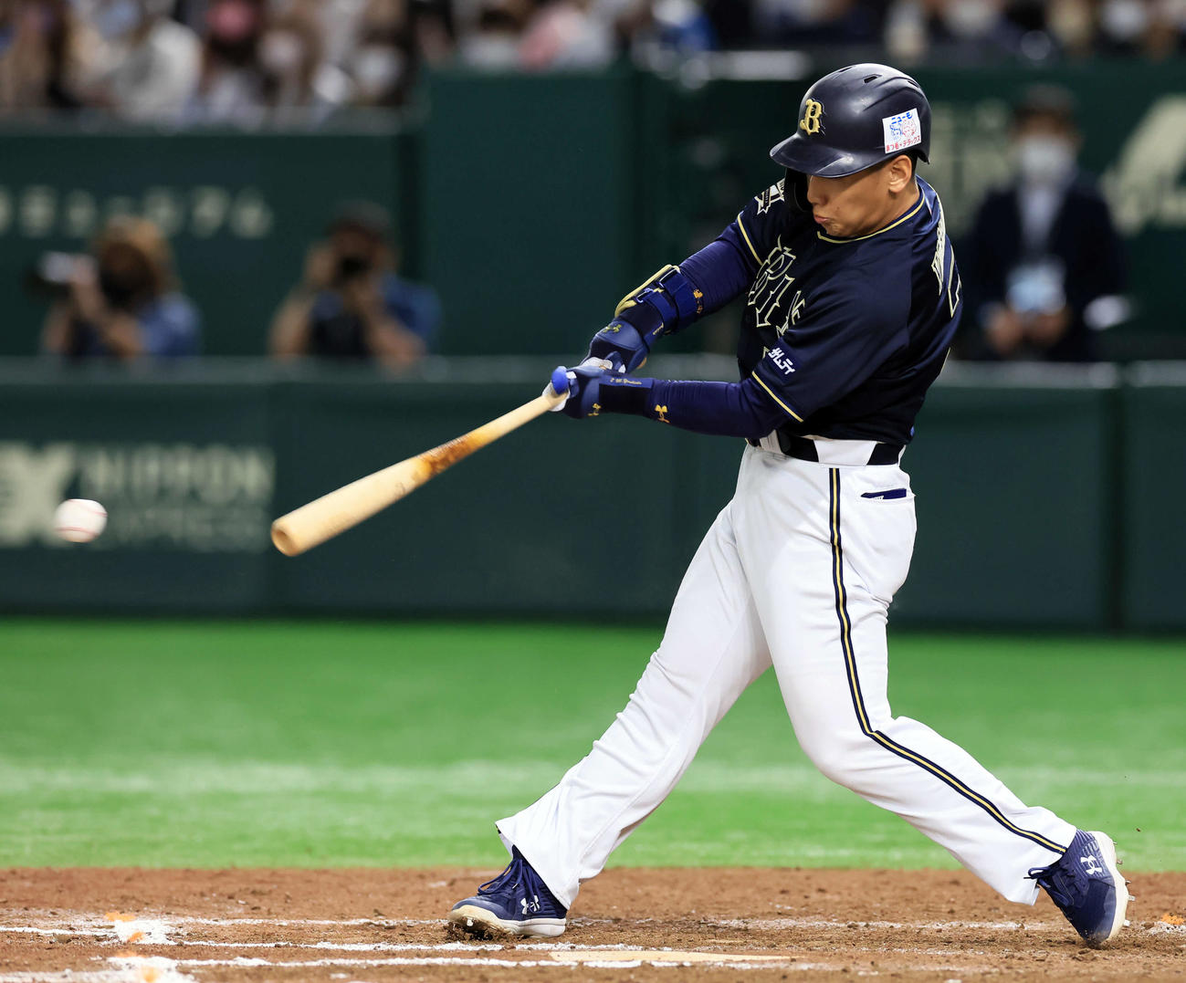 日本ハム対オリックス　10回表オリックス1死満塁、吉田正は勝ち越し適時打を放つ（撮影・浅見桂子）