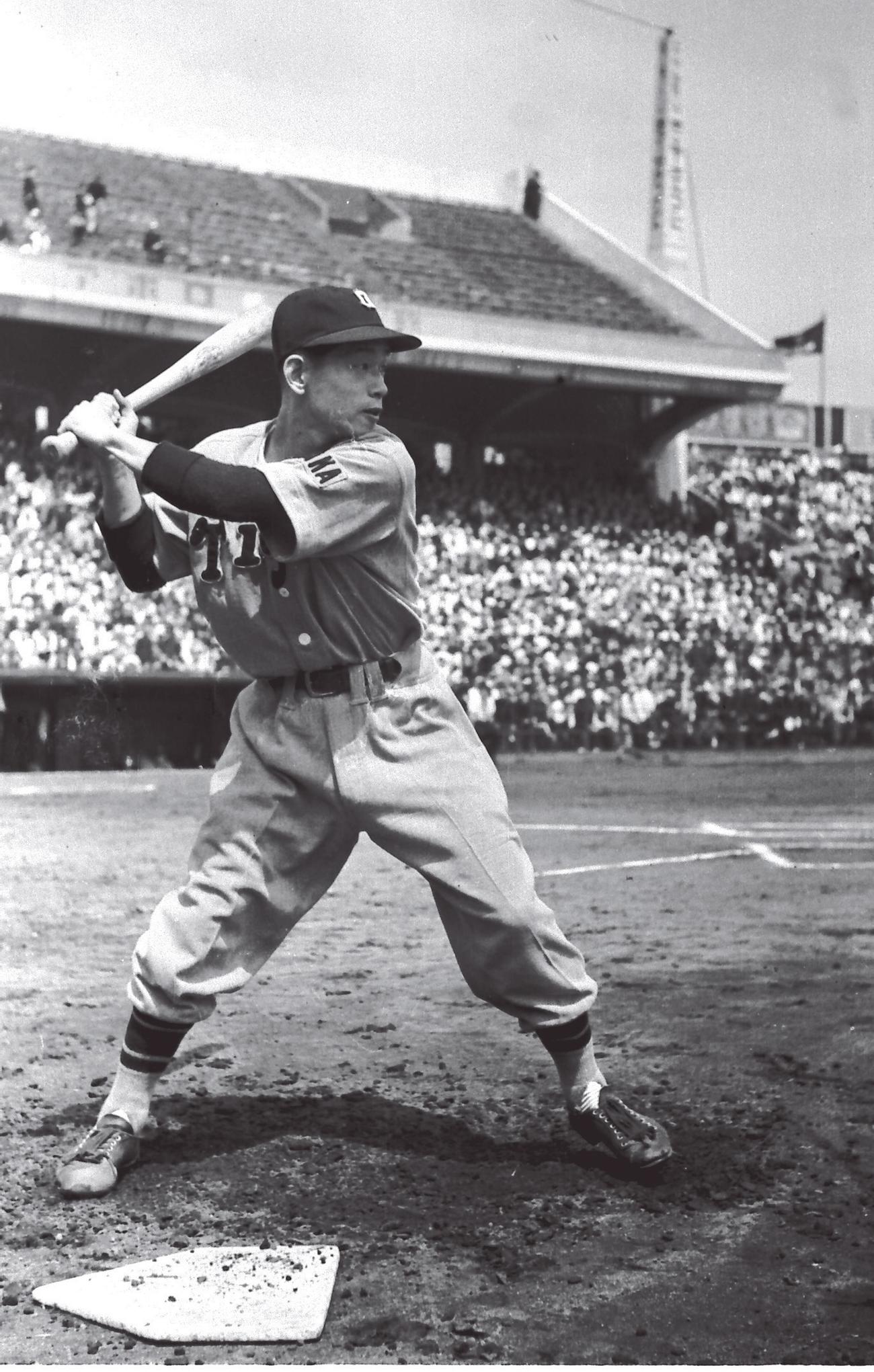 53年、大阪タイガース入団1年目の吉田義男