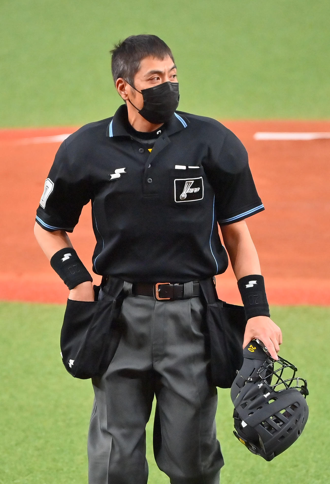 オリックス対西武　騒動以来の球審を務める白井審判員（撮影・和賀正仁）