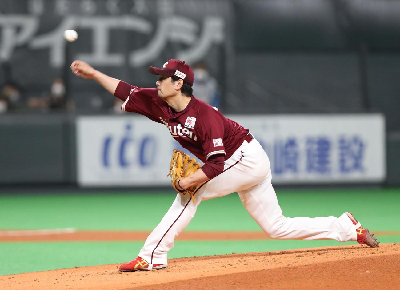 日本ハム対楽天　楽天先発の涌井（撮影・黒川智章）