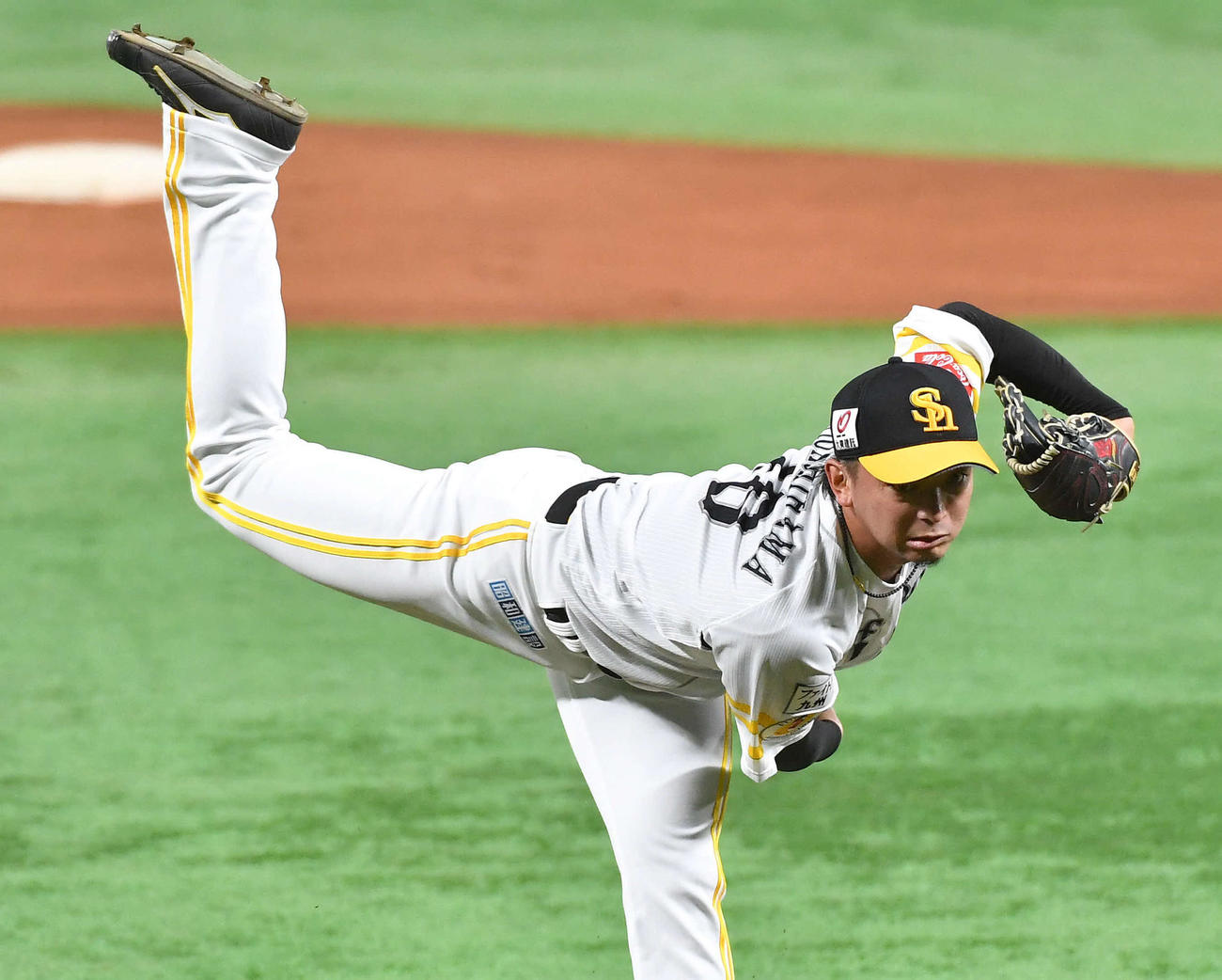 ソフトバンク対オリックス　ソフトバンク先発の東浜（撮影・岩下翔太）