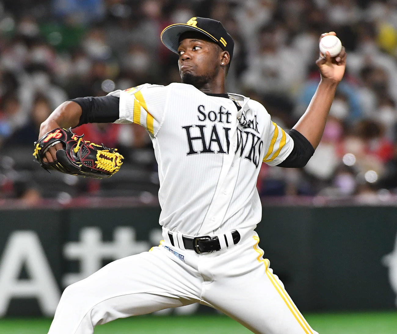ソフトバンク対オリックス　9回表より登板した、ソフトバンク3番手のモイネロ（撮影・岩下翔太）