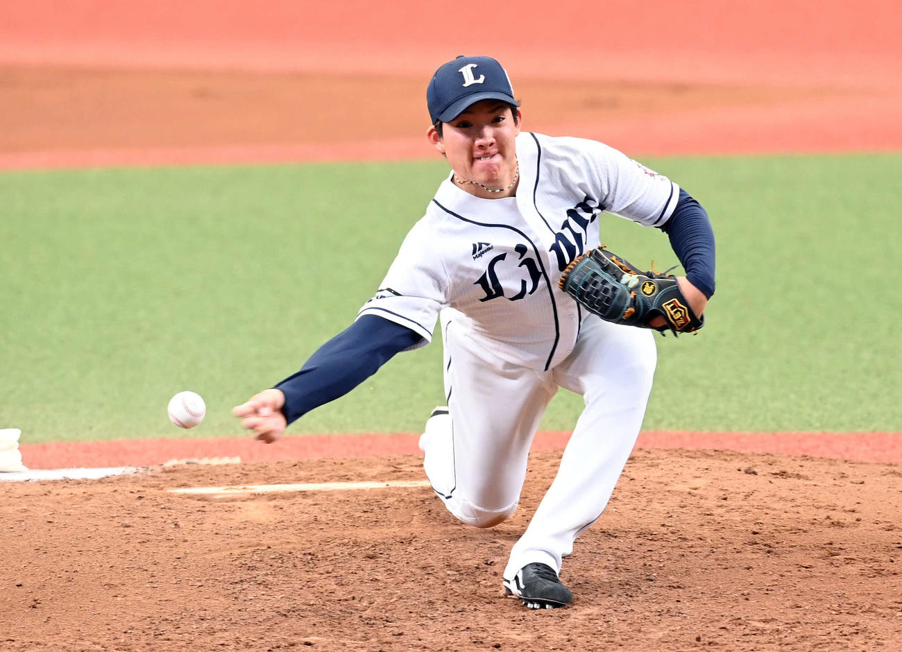 西武対ロッテ　6回無失点で今季2勝目を挙げた西武与座（撮影・たえ見朱実）