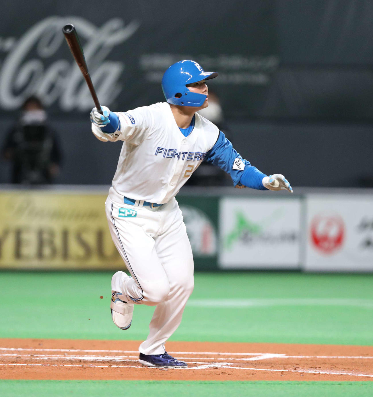 日本ハム対楽天　2回裏日本ハム無死、右越え本塁打を放つ清宮（撮影・黒川智章）