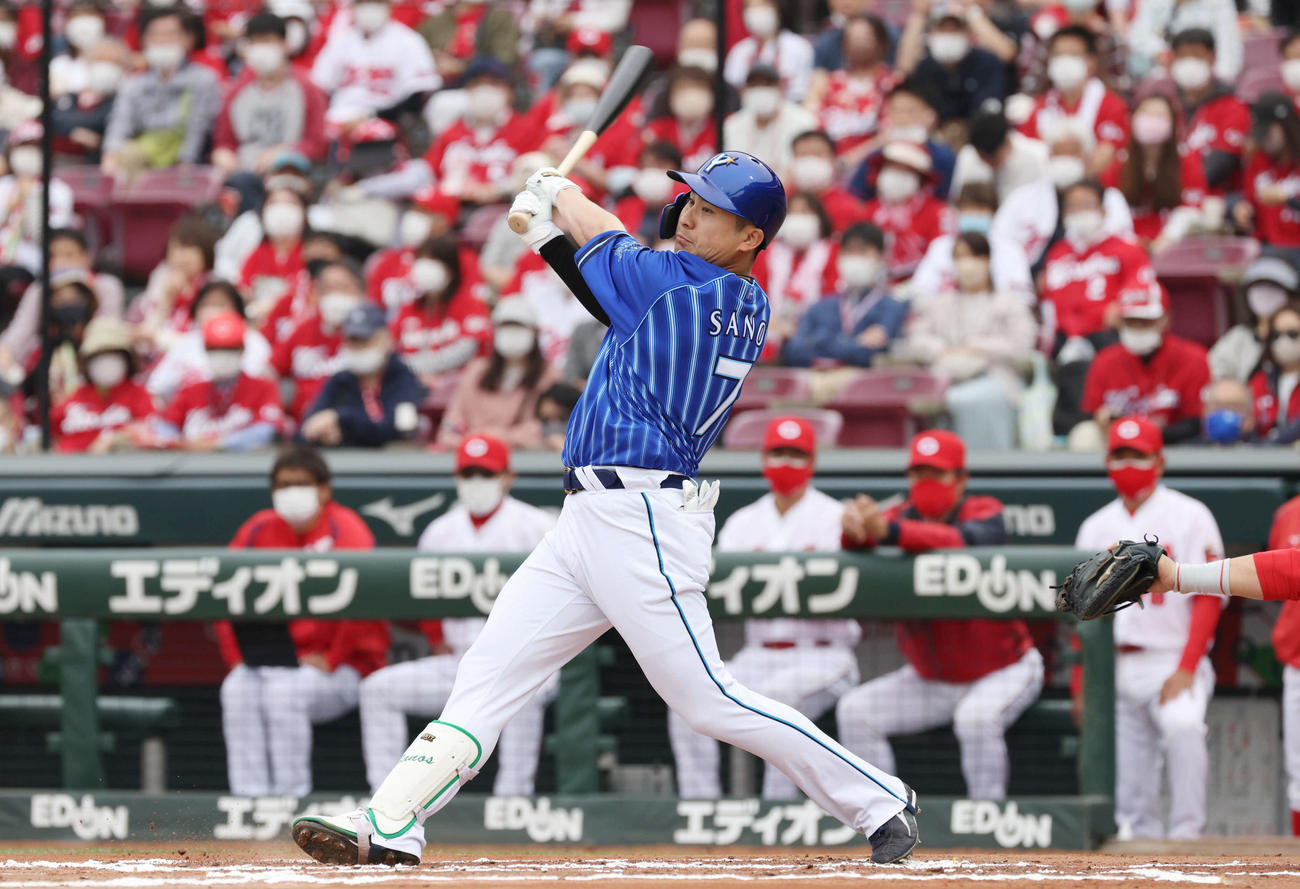 DeNA佐野恵太（2022年4月23日撮影）