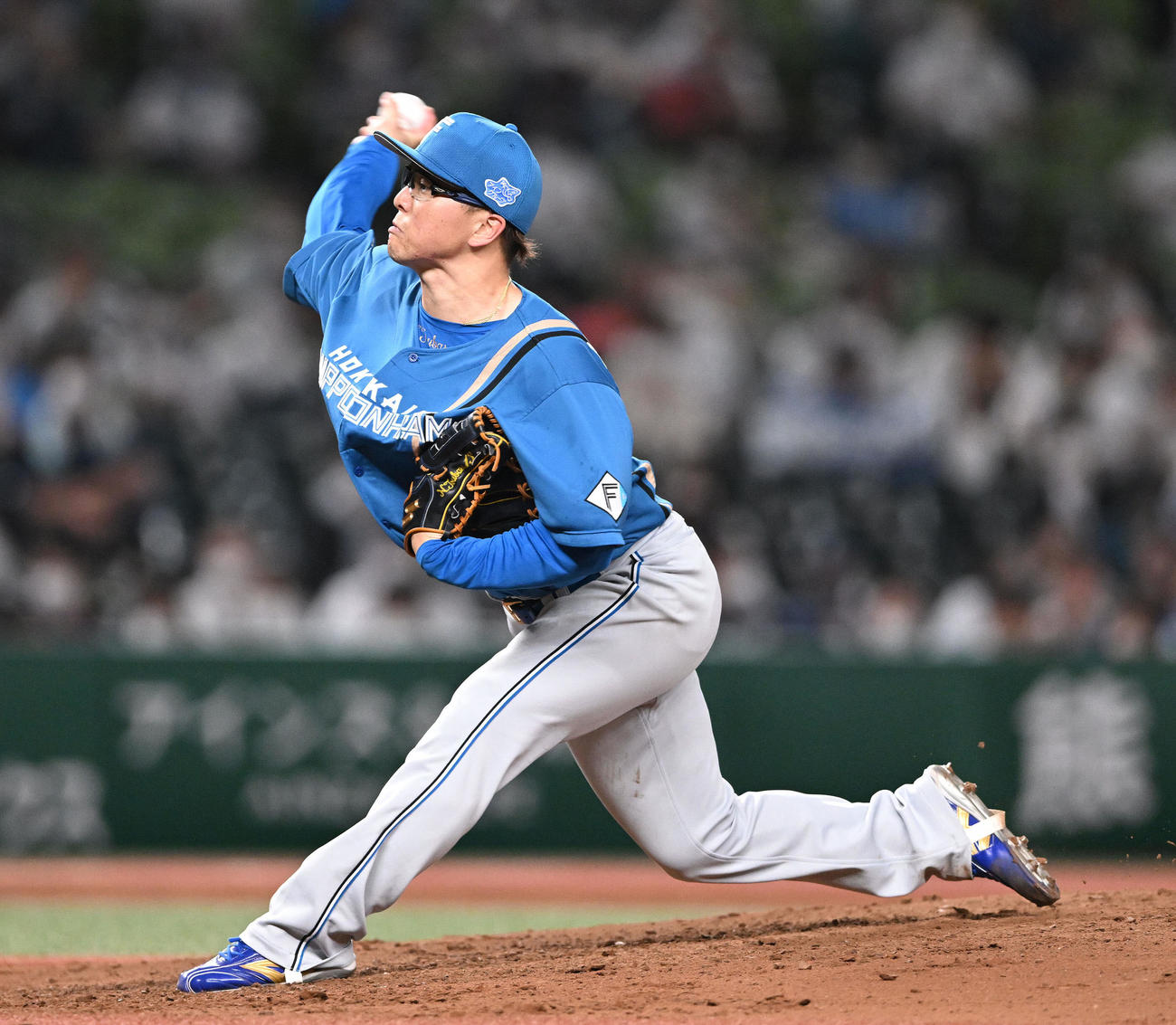 西武対日本ハム　力投する日本ハム先発の生田目（撮影・滝沢徹郎）
