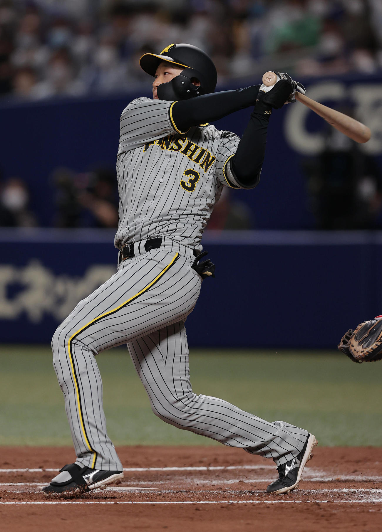 中日対阪神　2回表阪神1死三塁、同点の中前適時打を放つ大山（撮影・前田充）