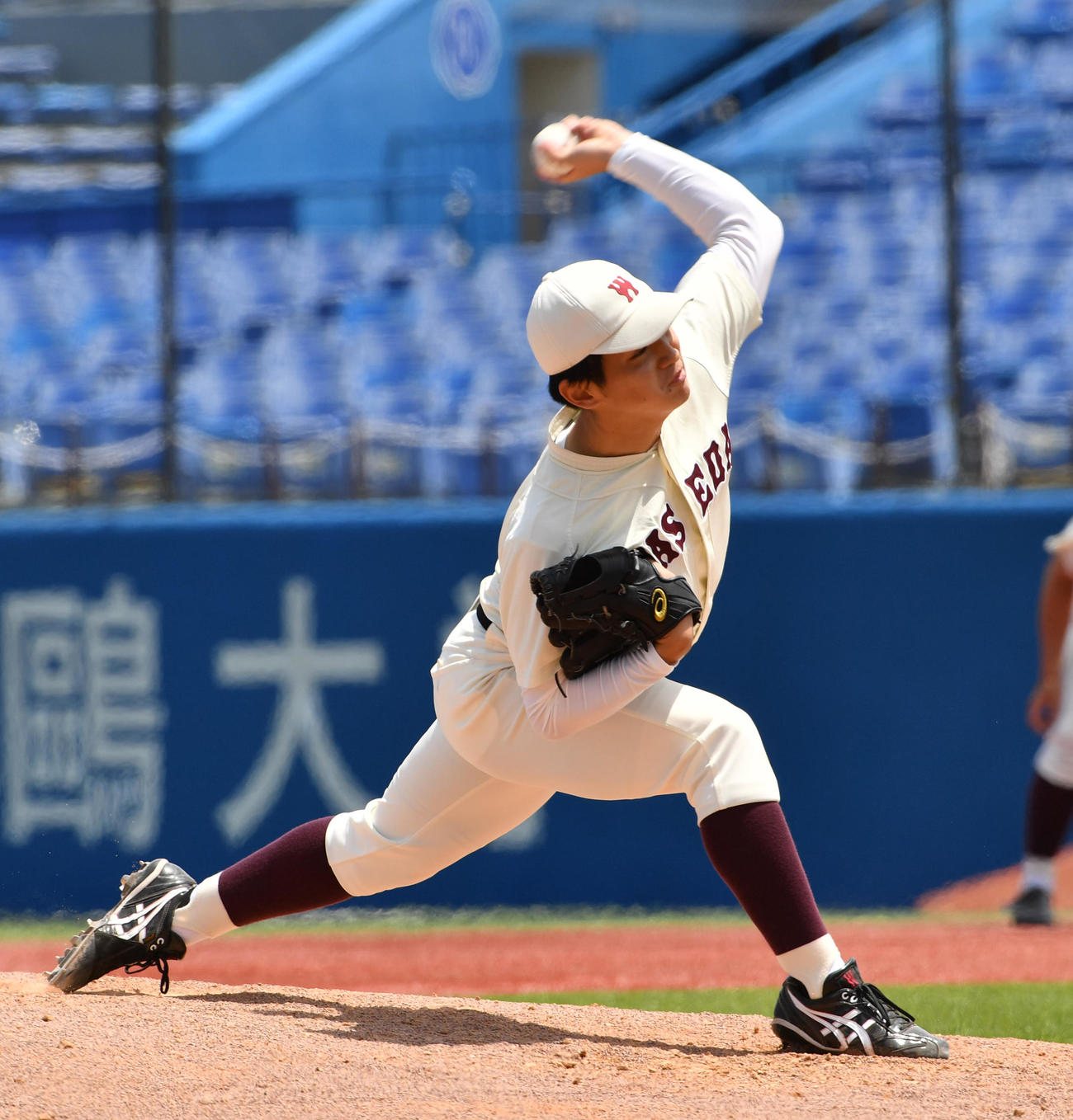 東大対早大　5回から登板した早大・清水大は初勝利を挙げた（撮影・柴田隆二）