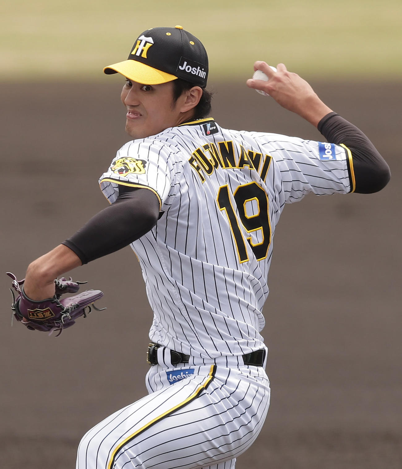 阪神対マツゲン箕島　マツゲン箕島との練習試合に先発する阪神藤浪（撮影・前田充）