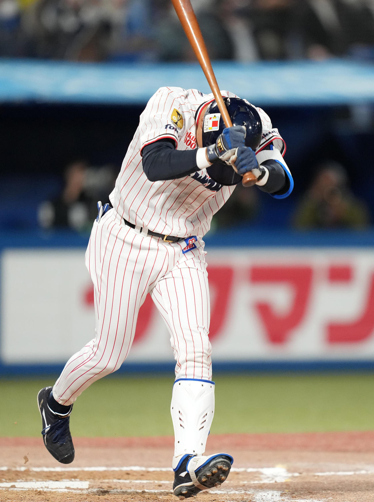 ヤクルト対中日　8回裏ヤクルト2死満塁、遊飛に倒れる中村（撮影・鈴木みどり）