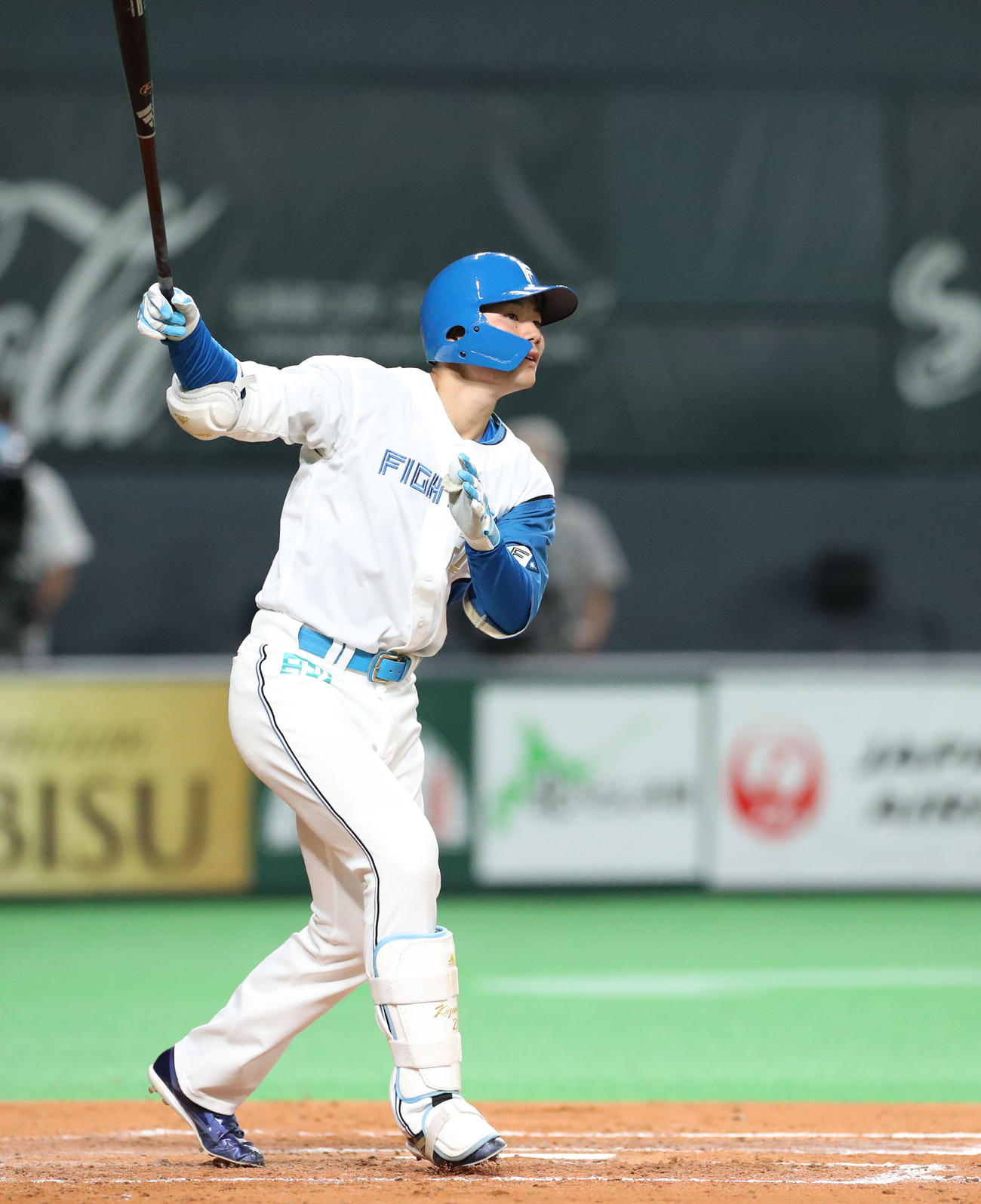 日本ハム対オリックス　2回裏日本ハム2死一、二塁、清宮は適時二塁打を放つ（撮影・佐藤翔太）