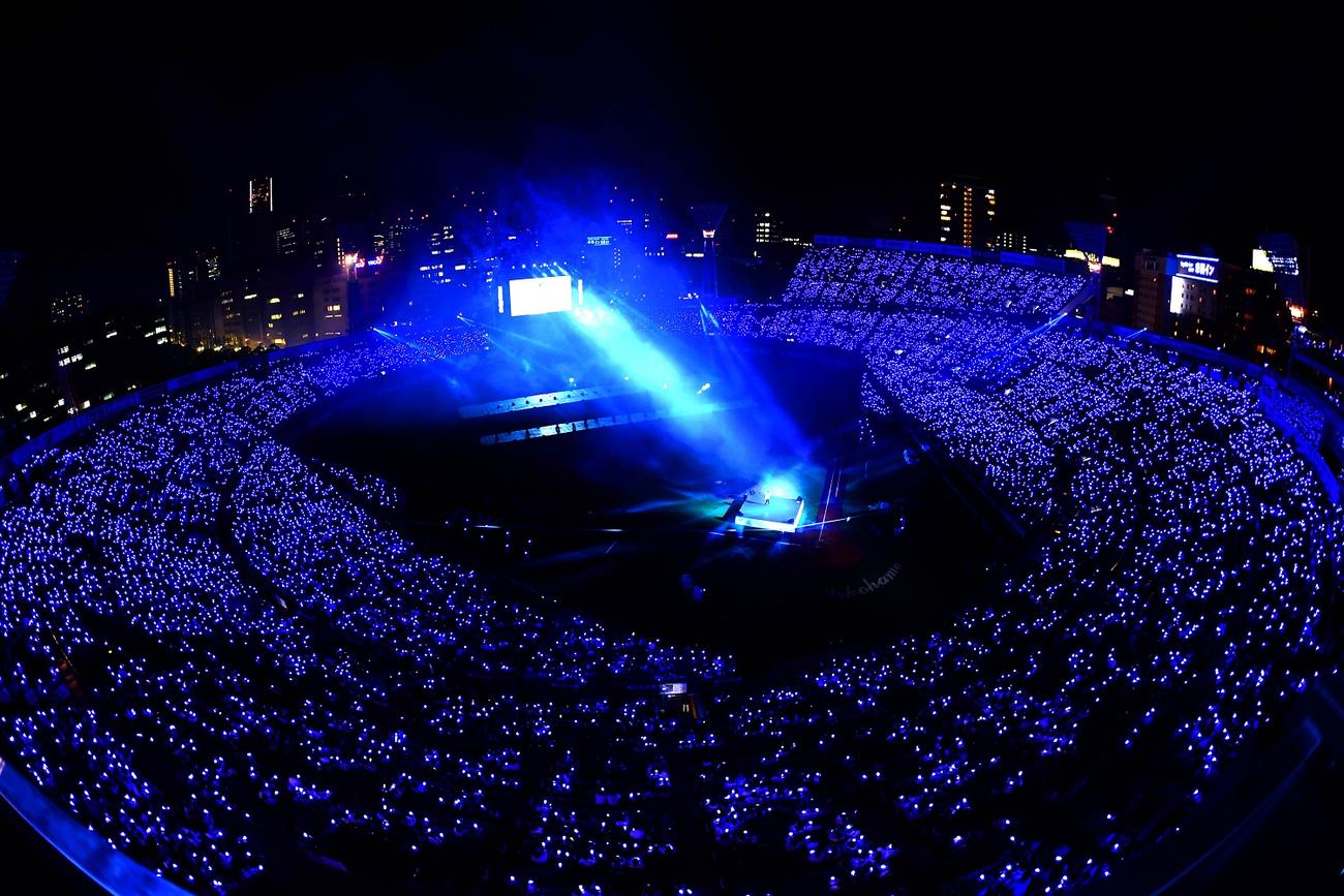 2019年に行われた「BLUE☆LIGHT SERIES」の様子
