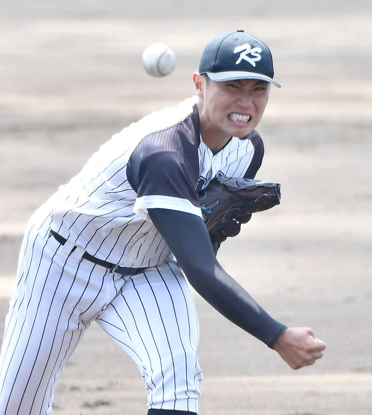 九産大対九共大　九産大先発の渡辺（撮影・岩下翔太）