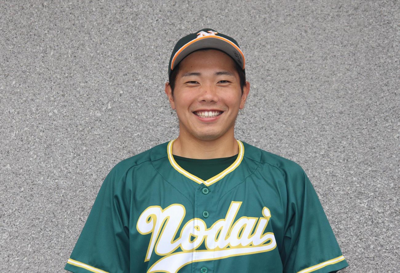 東農大対東農大　先発し、6回1失点の好投で試合を作った東農大・鶴田克樹投手（撮影・阿部泰斉）