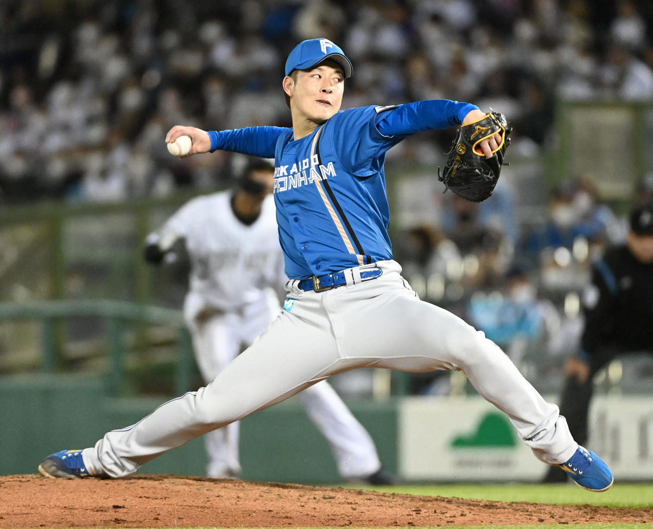 オリックス対日本ハム　日本ハム2番手の吉田（撮影・前岡正明）