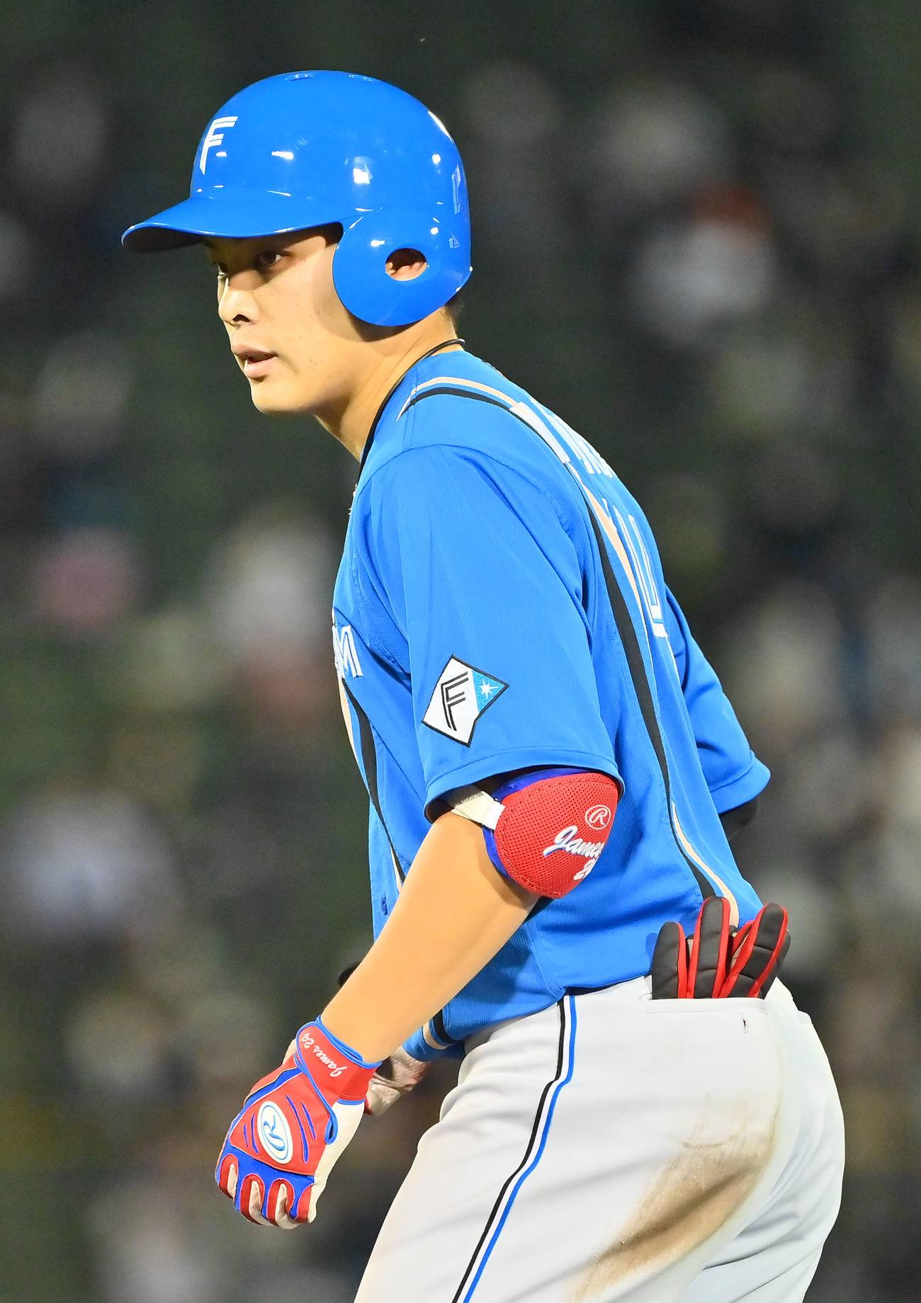 オリックス対日本ハム　7回表日本ハム2死一、二塁、中前適時打を放つ野村（撮影・和賀正仁）
