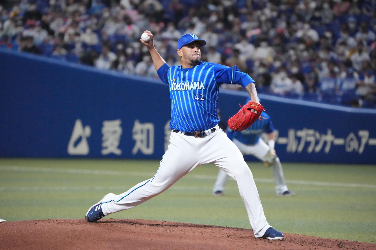中日対DeNA DeNA先発のロメロ（撮影・森本幸一）