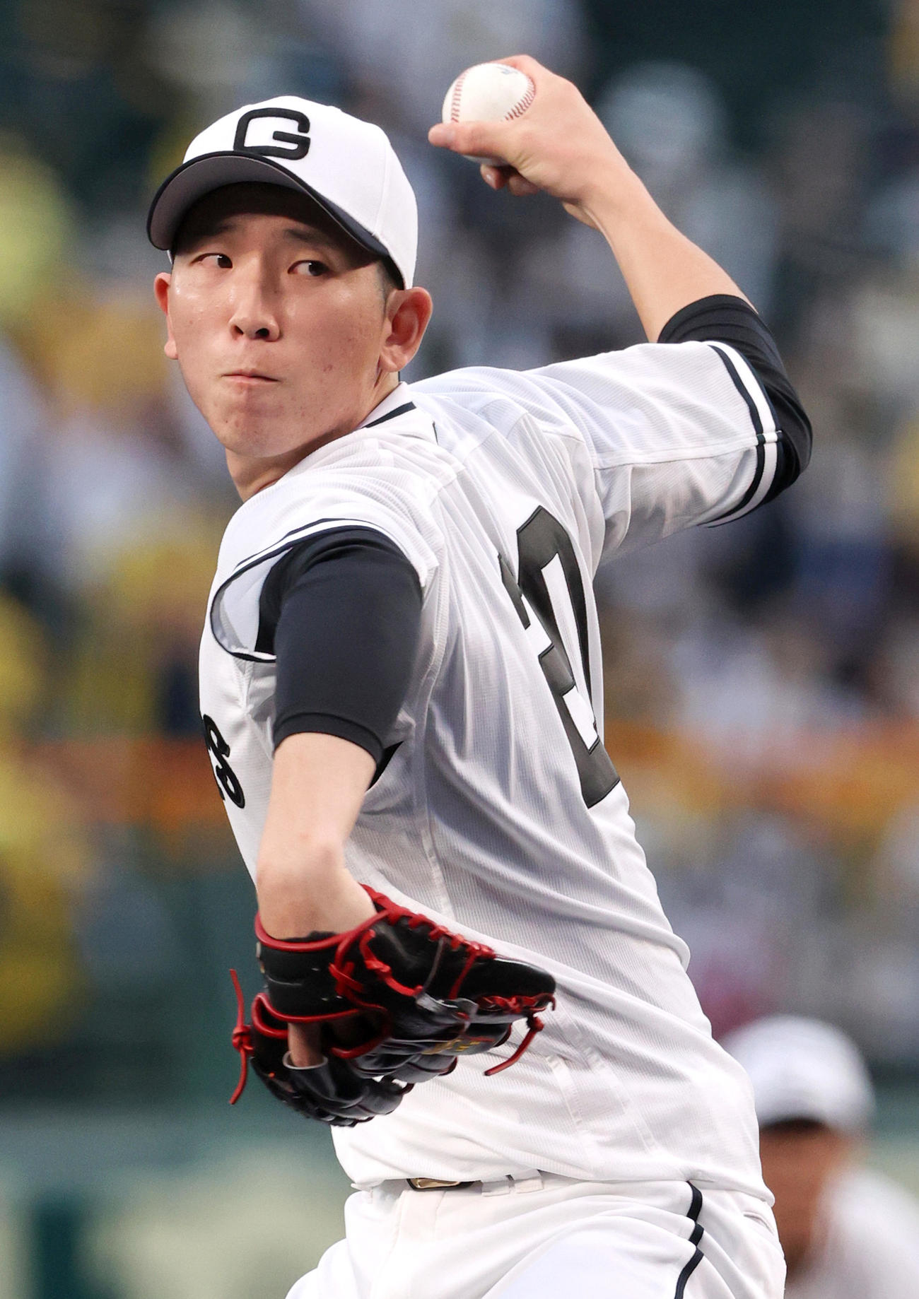 阪神対巨人　巨人先発の戸郷（撮影・上山淳一）