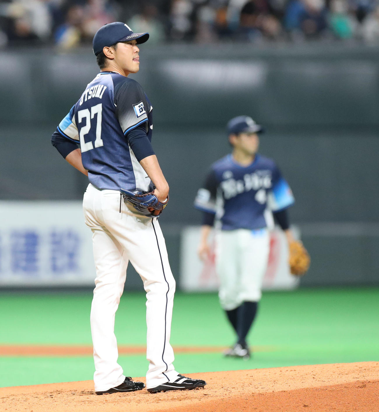 日本ハム対西武　2回裏日本ハム1死一塁、宇佐見に右越え2点本塁打を浴びる内海（撮影・佐藤翔太）