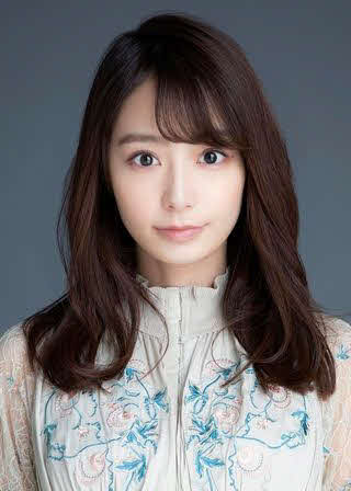 楽天生命パークで始球式を行う宇垣美里（楽天野球団提供）