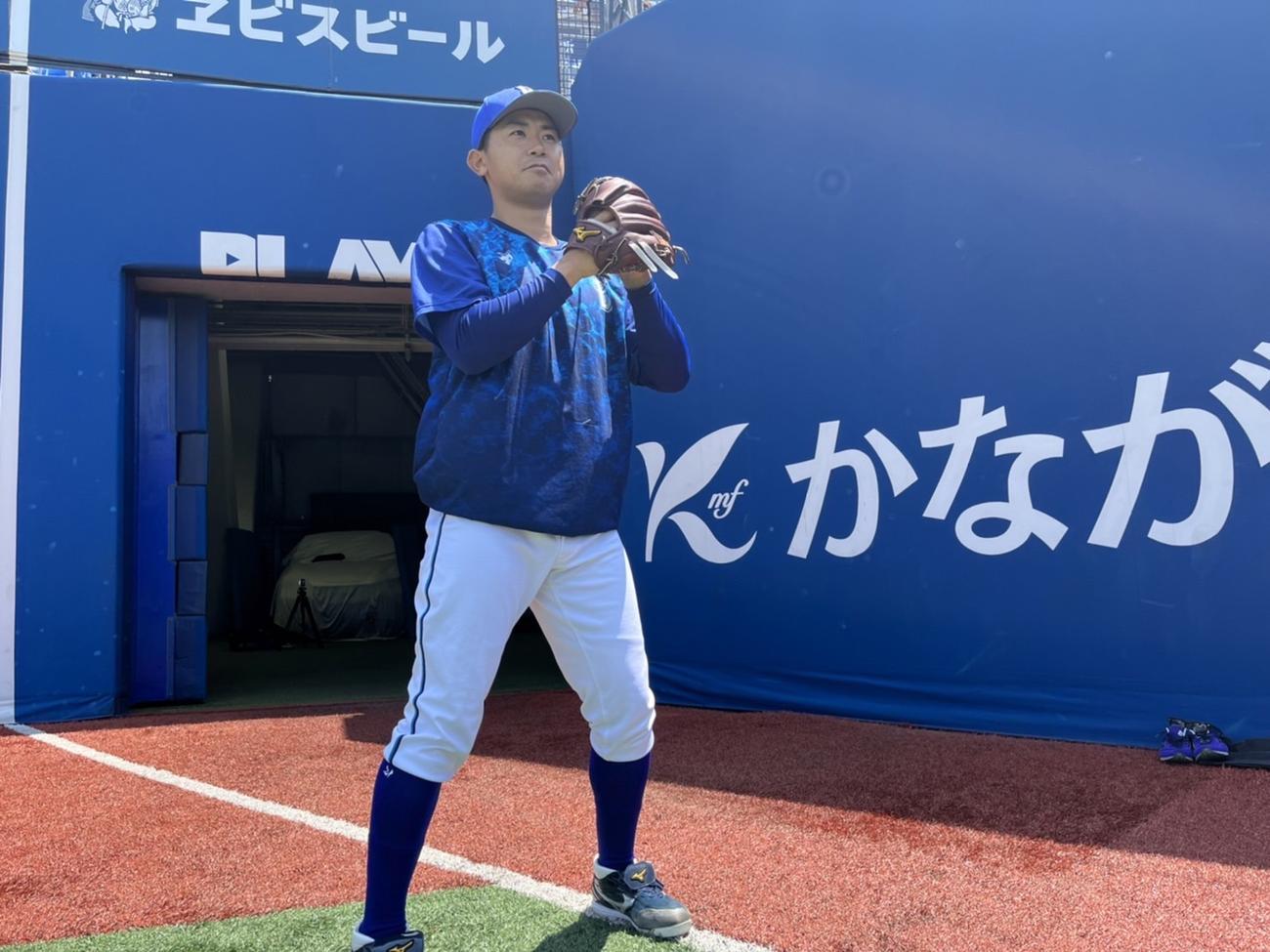 キャッチボールするDeNA今永（球団提供）