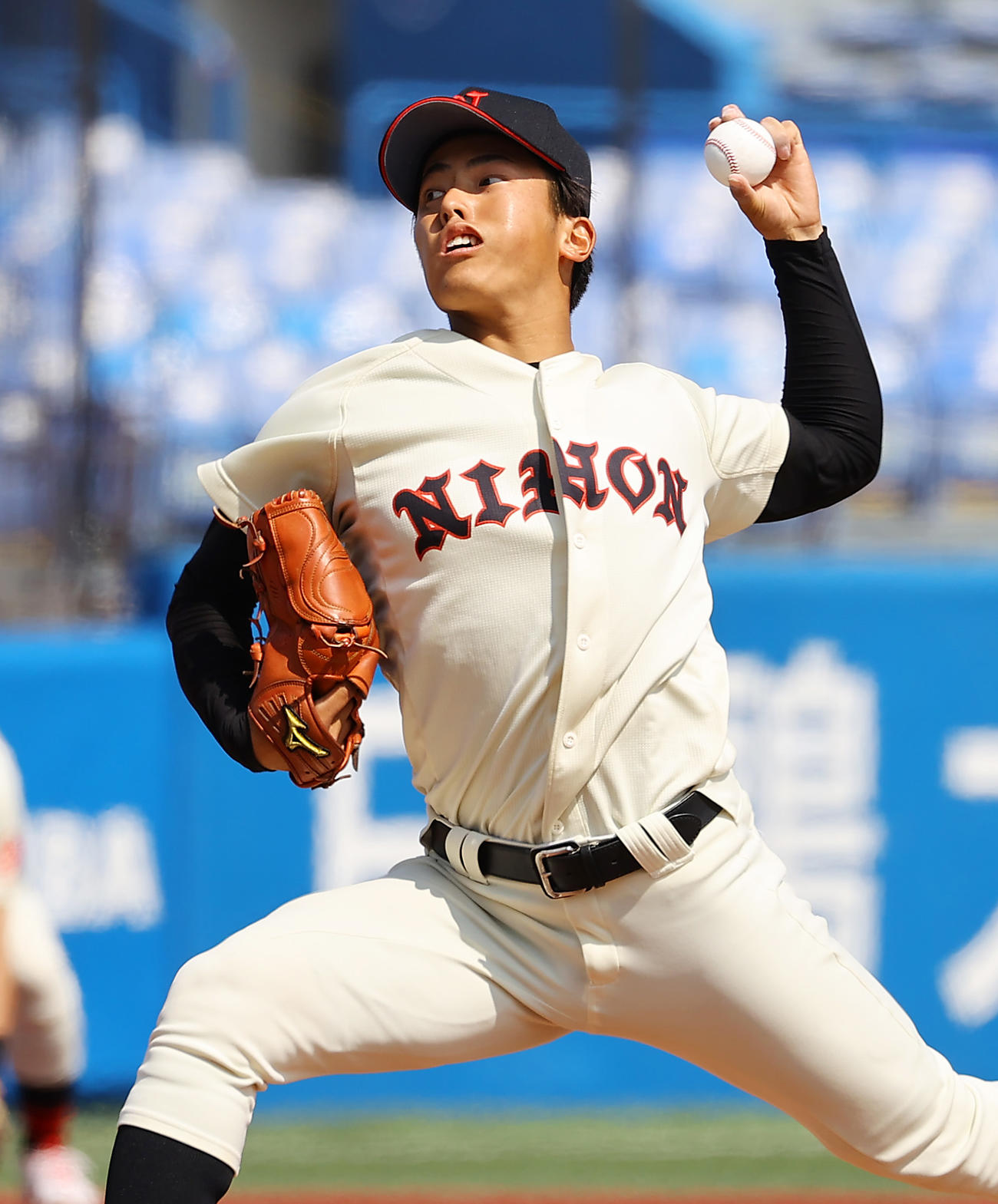 青学大対日大　力投する日大先発の山内翔（撮影・垰建太）