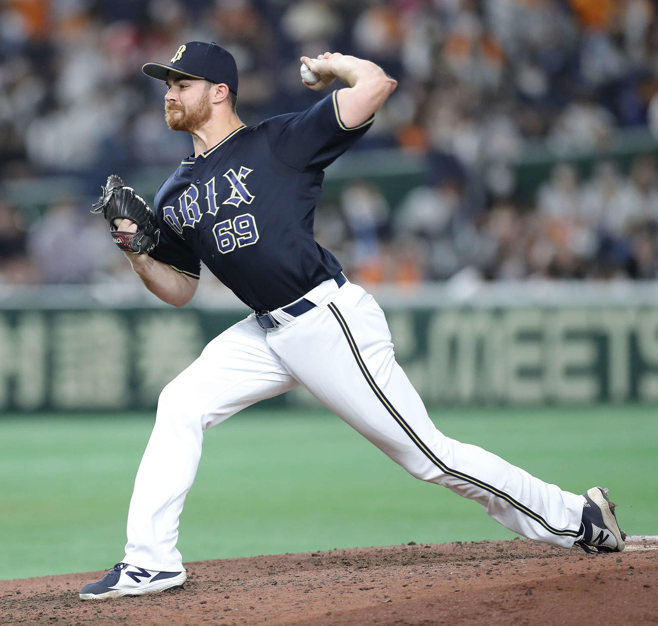 巨人オリックス　8回裏、オリックス3番手で登板するビドル（撮影・河田真司）