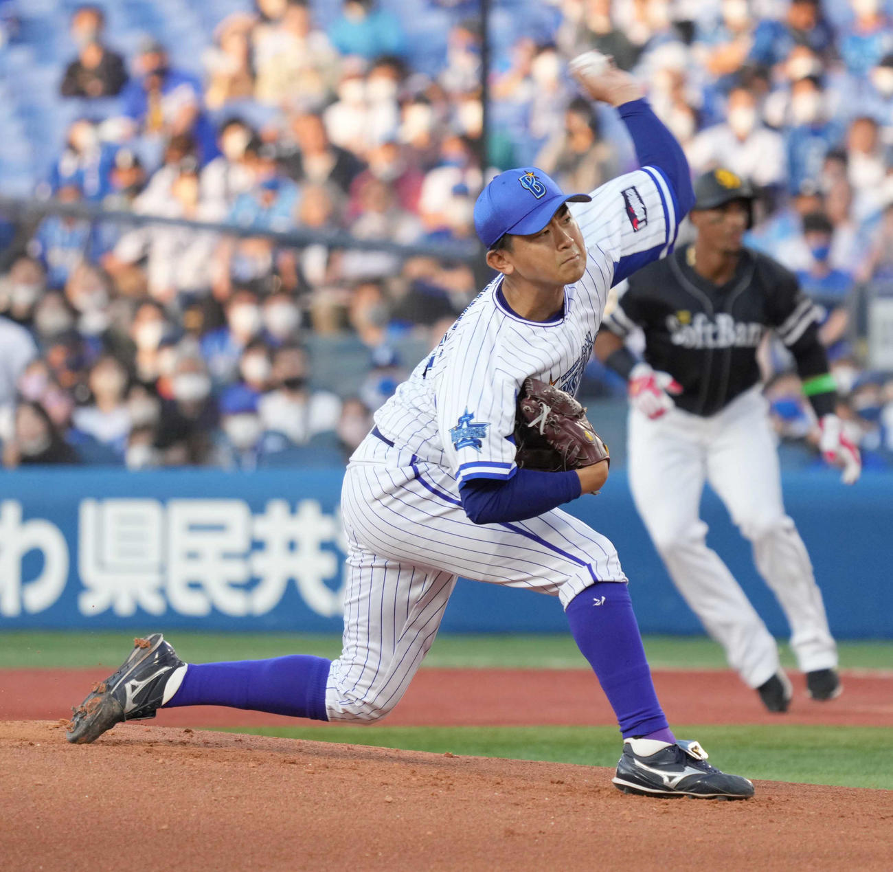 DeNA対ソフトバンク　力投するDeNA先発の今永（撮影・小沢裕）