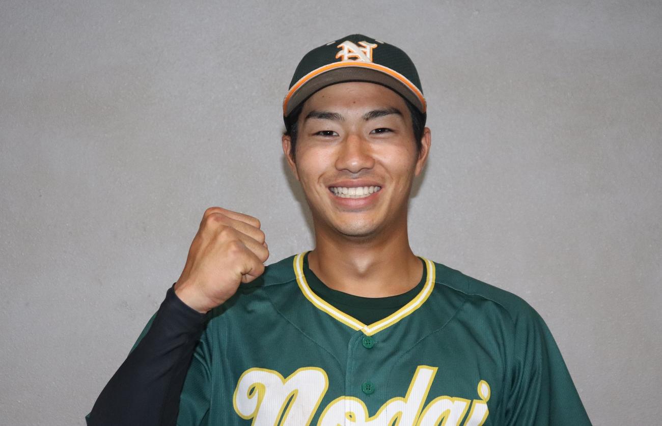 首位打者に輝いた東農大・横瀬辰樹内野手（撮影・阿部泰斉）