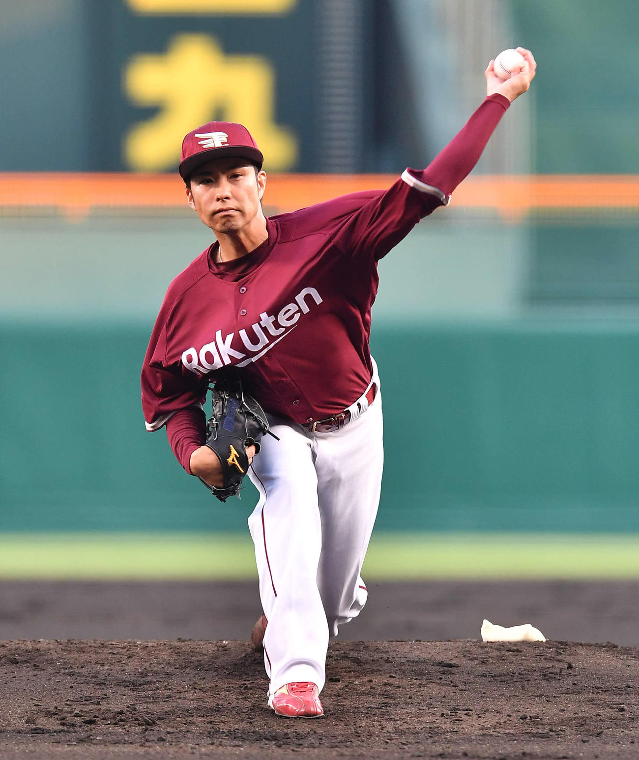 阪神対楽天　楽天先発の辛島（撮影・岩下翔太）