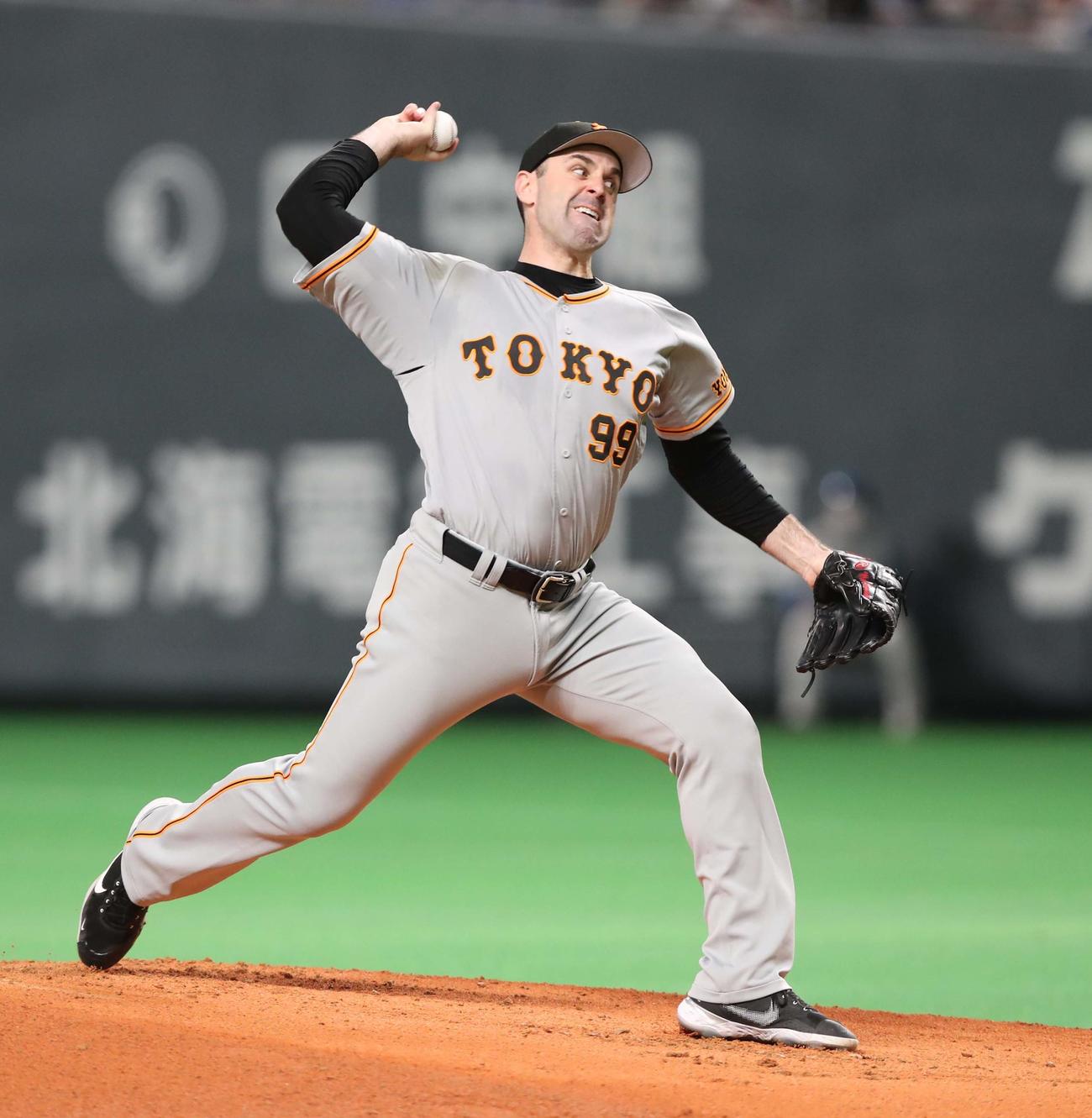 日本ハム対巨人　巨人先発のシューメーカー（撮影・黒川智章）
