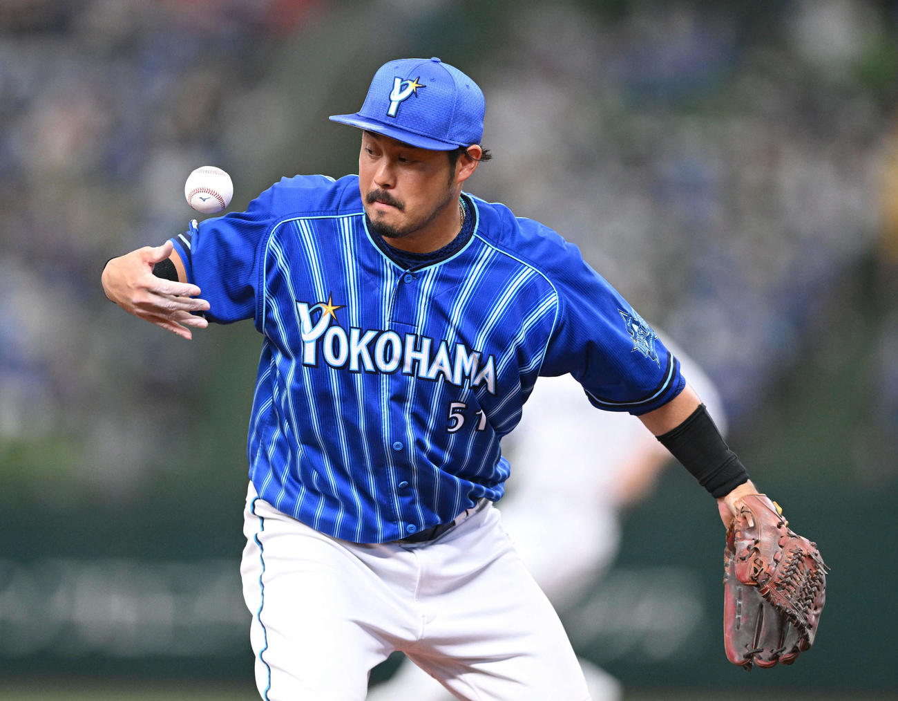 西武対DeNA 3回裏西武2死満塁、山川の打球をファンブルし得点を許す三塁手宮崎（撮影・滝沢徹郎）