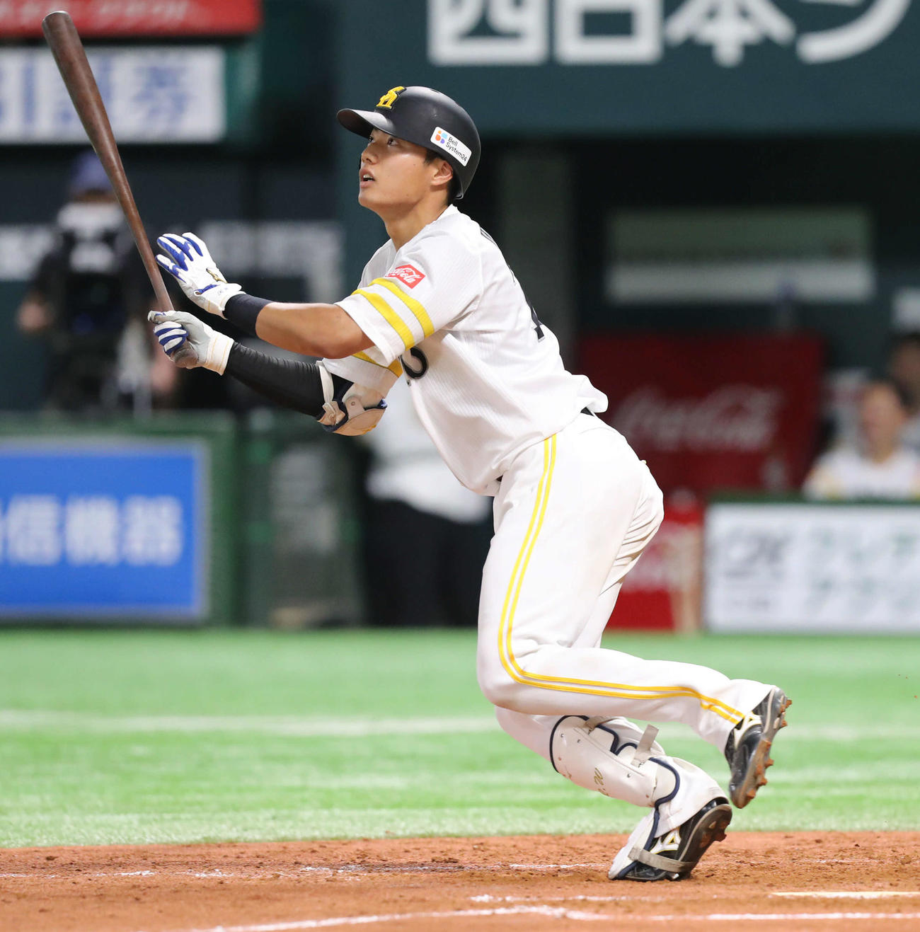 ソフトバンク対広島　4回裏ソフトバンク1死、渡辺は2打席連続となる左越え本塁打を放つ（撮影・屋方直哉）