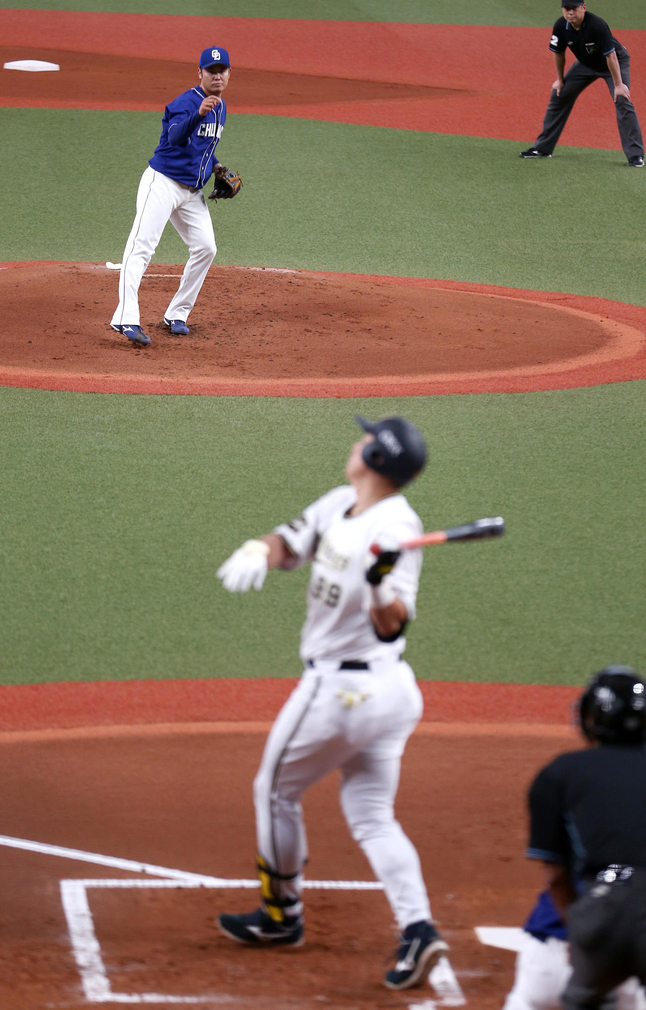 オリックス対中日　中日先発の鈴木（撮影・上山淳一）
