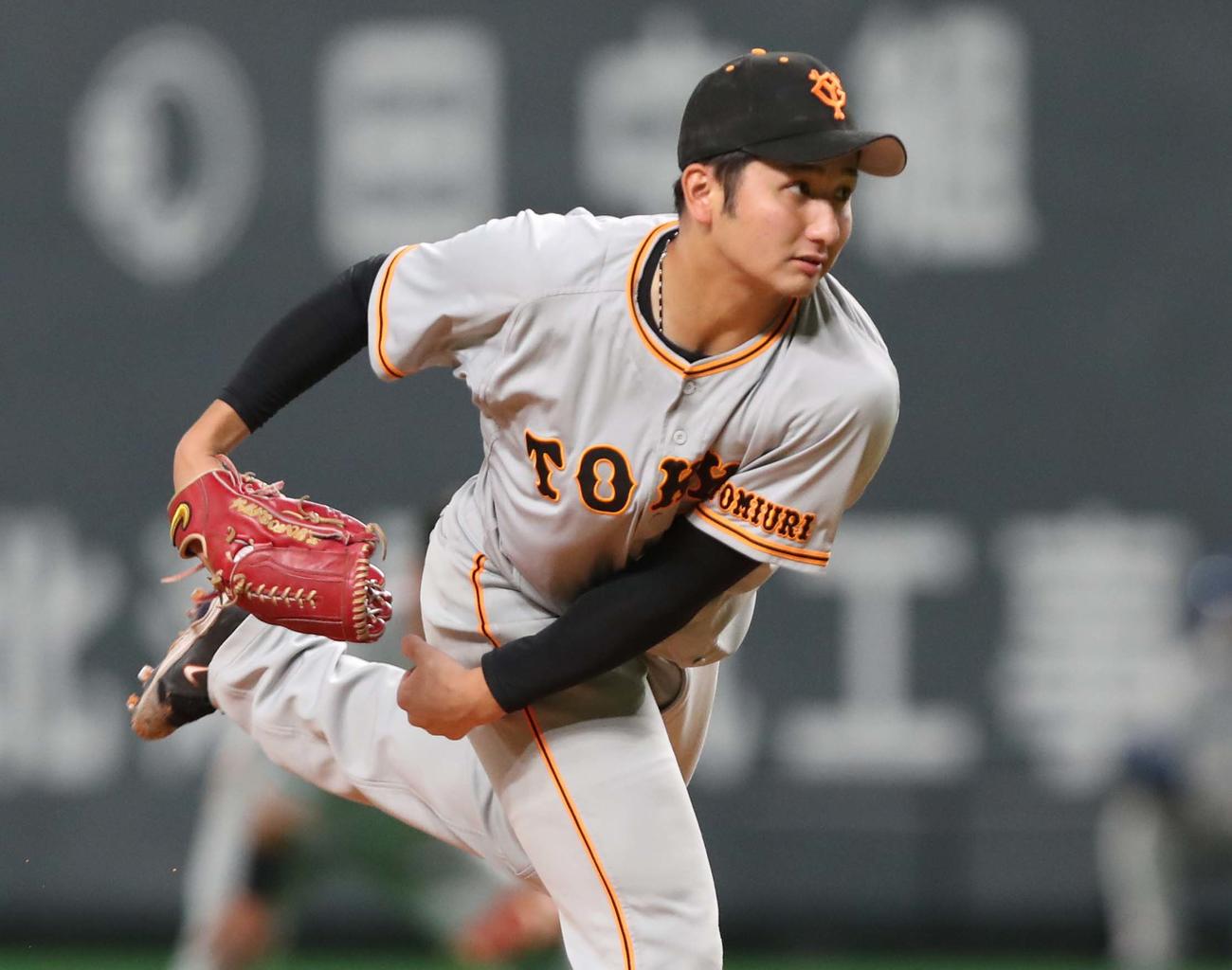 日本ハム対巨人　巨人先発の横川（撮影・黒川智章）